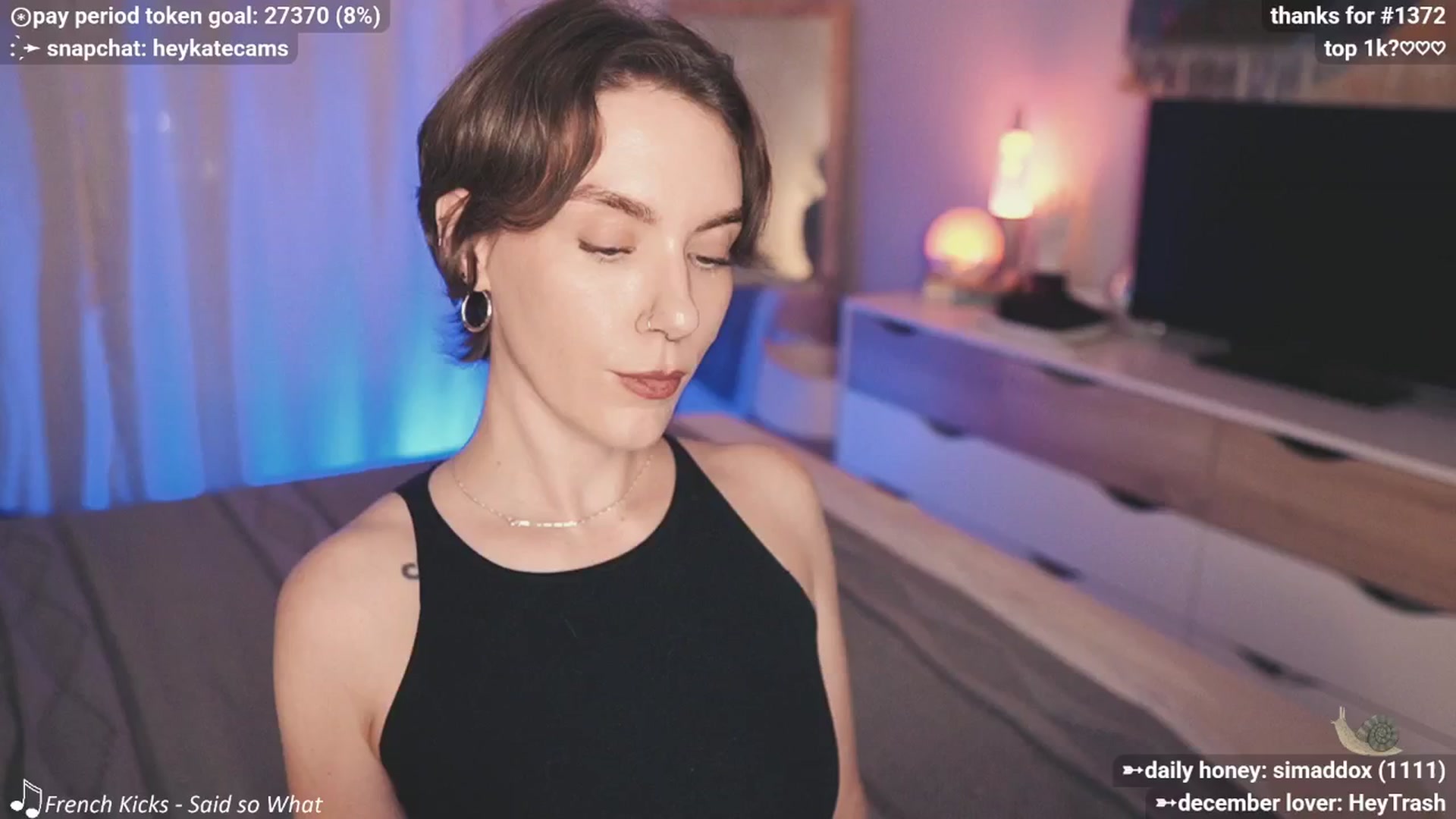 Gallery image thumbnail from HeyKate's myfreecams stream on, 12/19/2025, 03:34 image 15 of 20