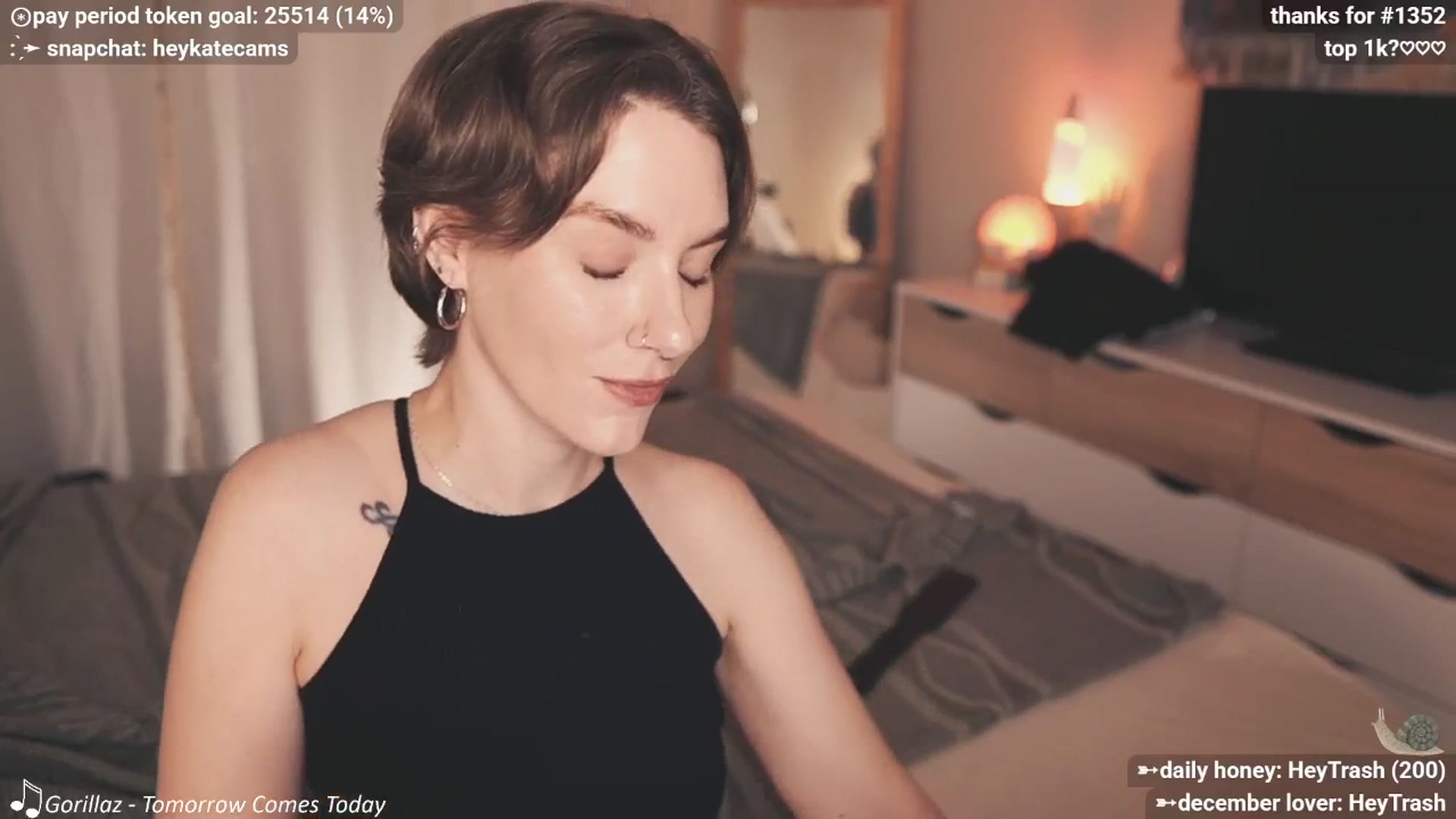 Gallery image thumbnail from HeyKate's myfreecams stream on, 12/20/2025, 04:20 image 13 of 20