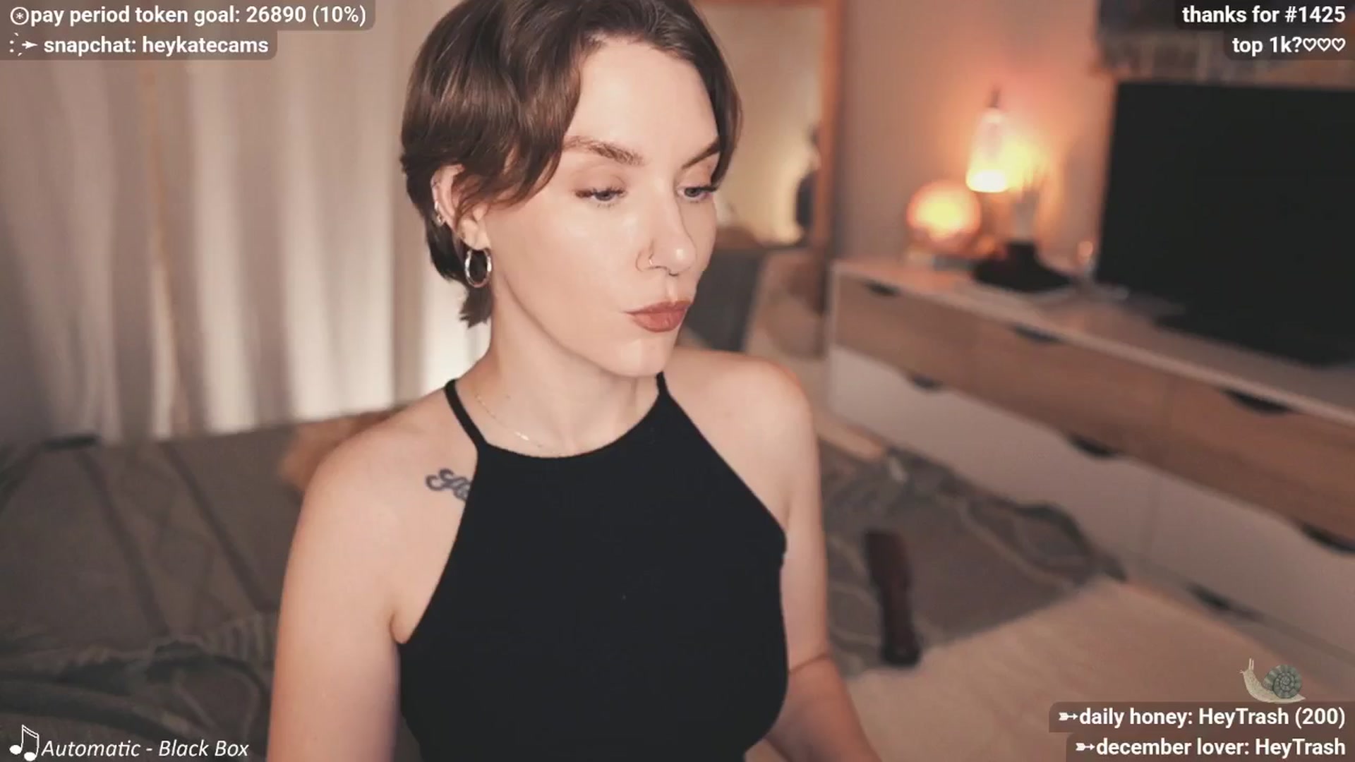 Gallery image thumbnail from HeyKate's myfreecams stream on, 12/20/2025, 04:20 image 2 of 20