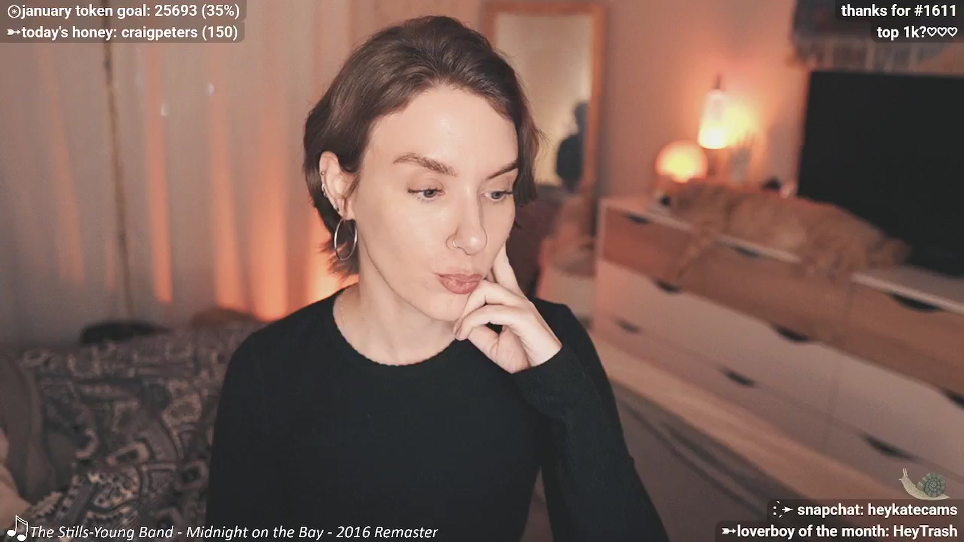 Gallery image thumbnail from HeyKate's myfreecams stream on, 01/16/2026, 02:02 image 17 of 20