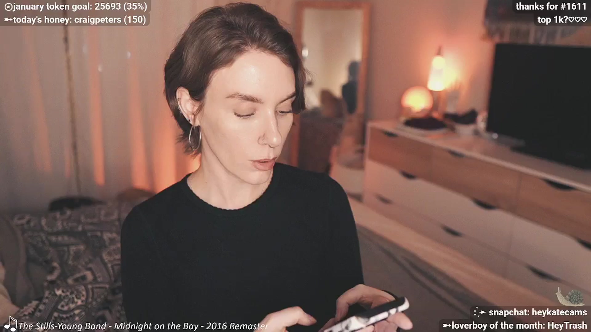 Gallery image thumbnail from HeyKate's myfreecams stream on, 01/16/2026, 02:02 image 19 of 20