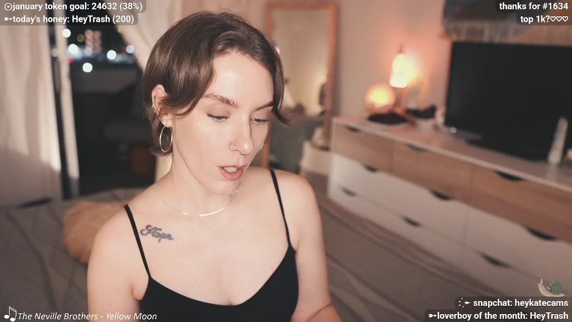 Gallery image thumbnail from HeyKate's myfreecams stream on, 01/17/2026, 04:11 image 4 of 20