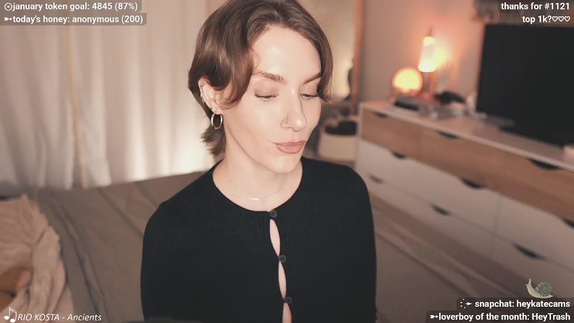 Gallery image thumbnail from HeyKate's myfreecams stream on, 01/25/2026, 05:39 image 17 of 20