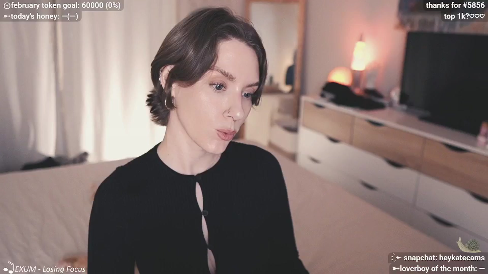 Gallery image thumbnail from HeyKate's myfreecams stream on, 02/06/2026, 03:33 image 11 of 20