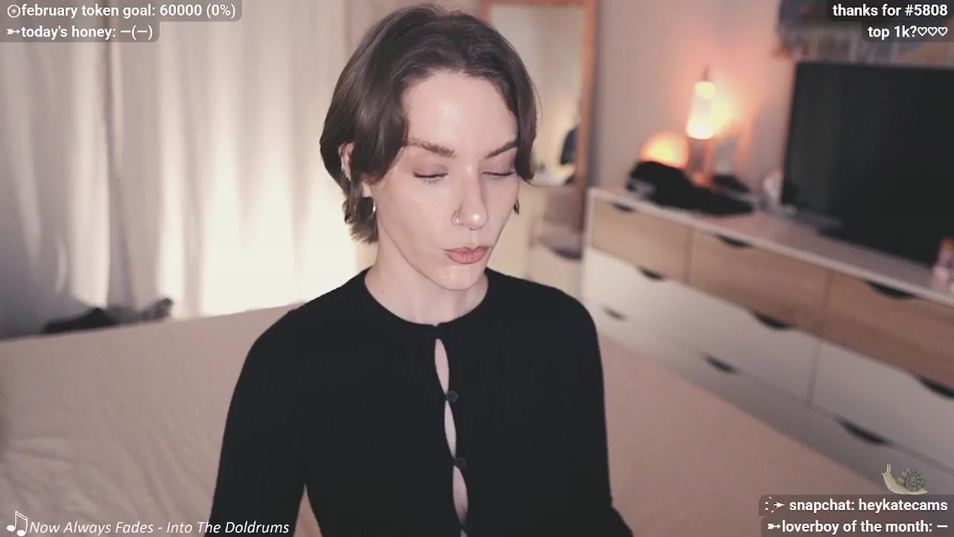 Gallery image thumbnail from HeyKate's myfreecams stream on, 02/06/2026, 03:33 image 15 of 20