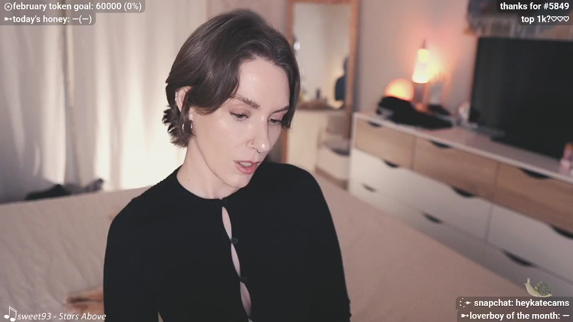 Gallery image thumbnail from HeyKate's myfreecams stream on, 02/06/2026, 03:33 image 7 of 20