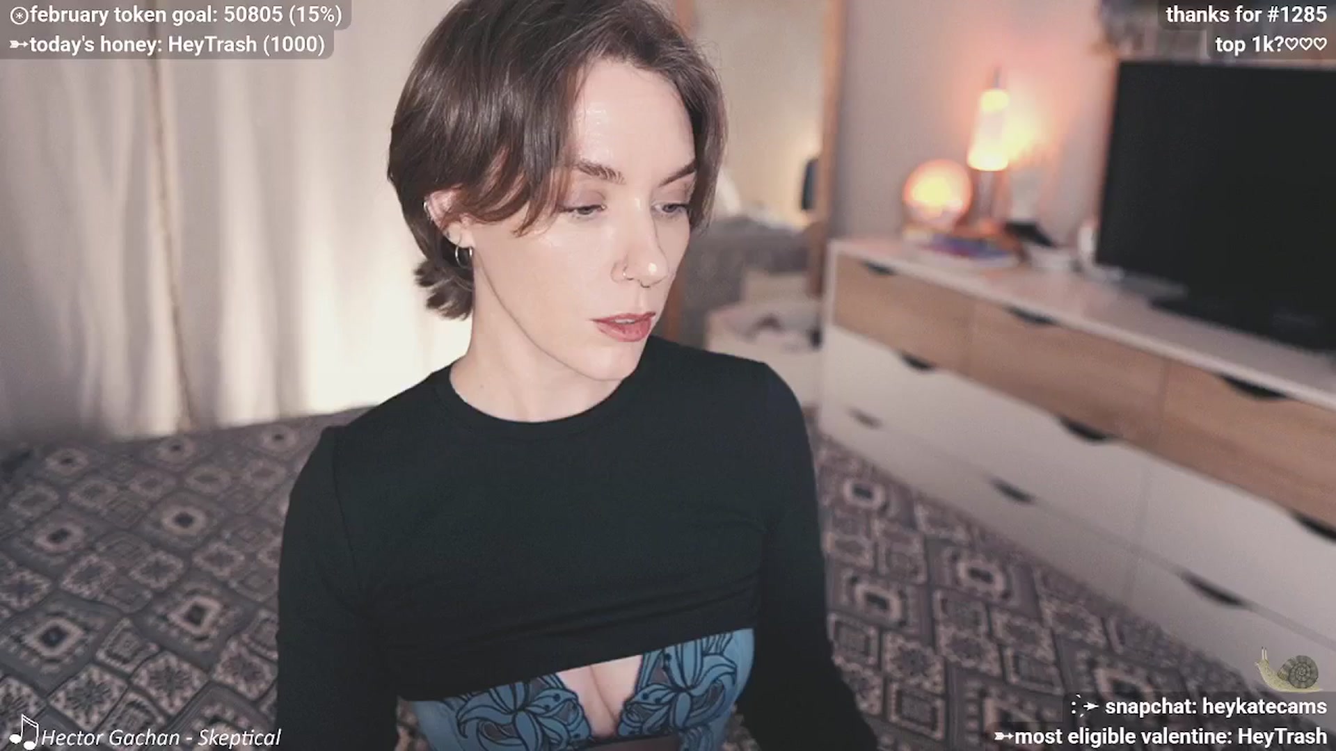 Gallery image thumbnail from HeyKate's myfreecams stream on, 02/08/2026, 03:53 image 11 of 20