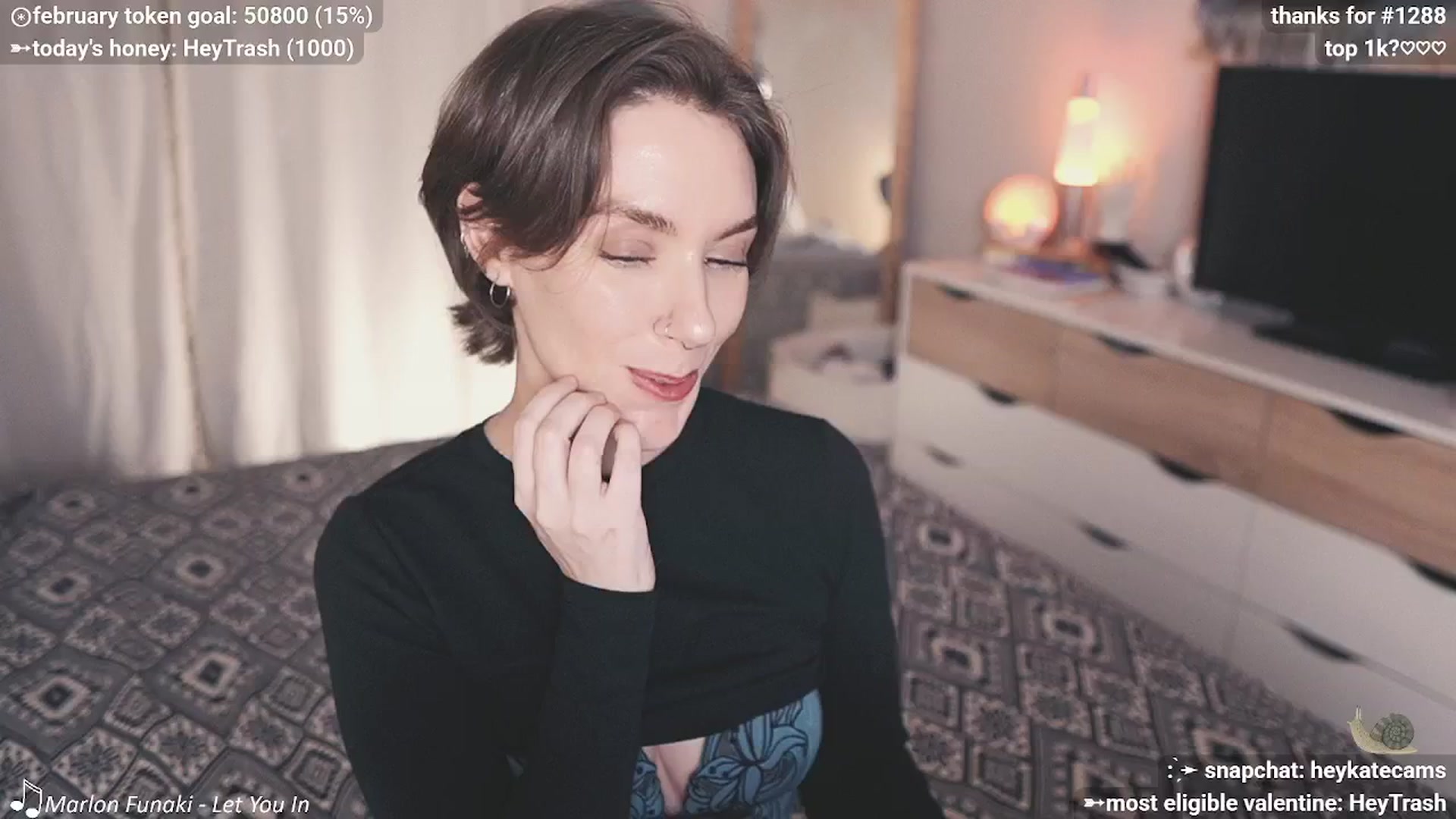 Gallery image thumbnail from HeyKate's myfreecams stream on, 02/08/2026, 03:53 image 20 of 20