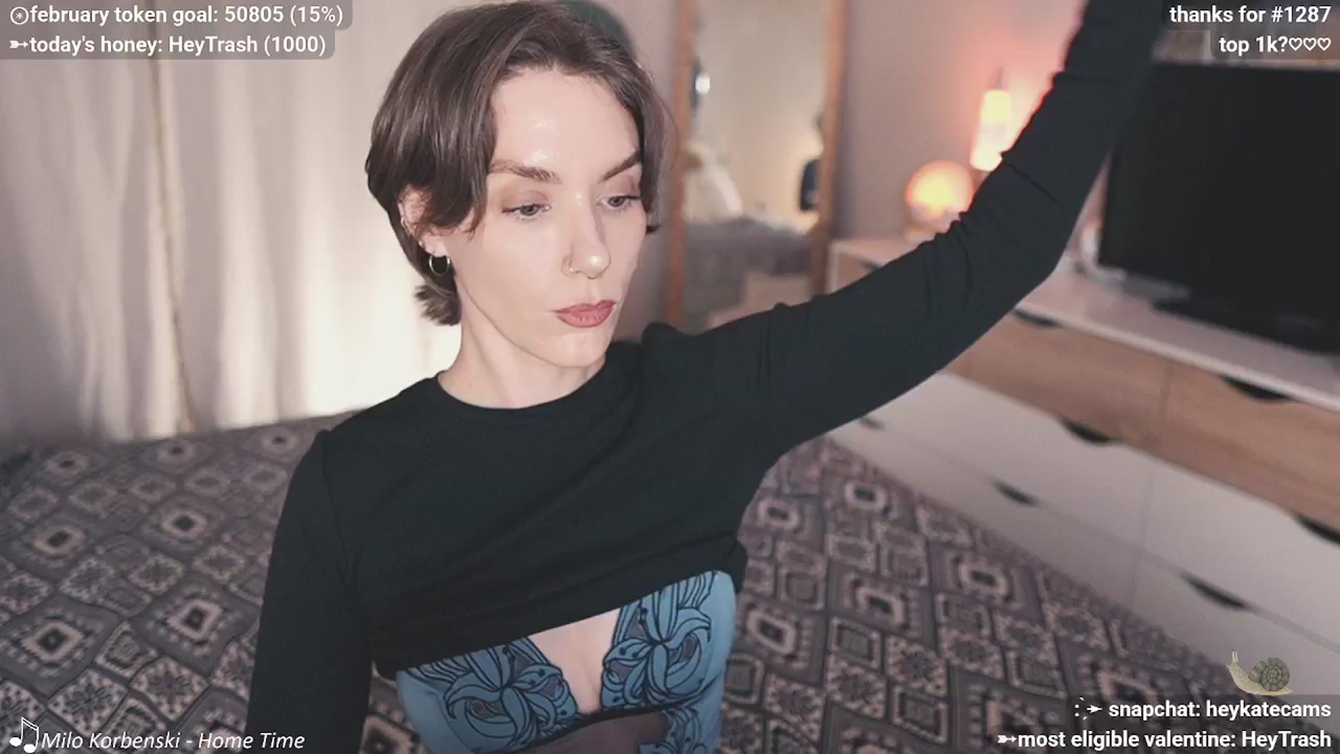 Gallery image thumbnail from HeyKate's myfreecams stream on, 02/08/2026, 03:53 image 18 of 20