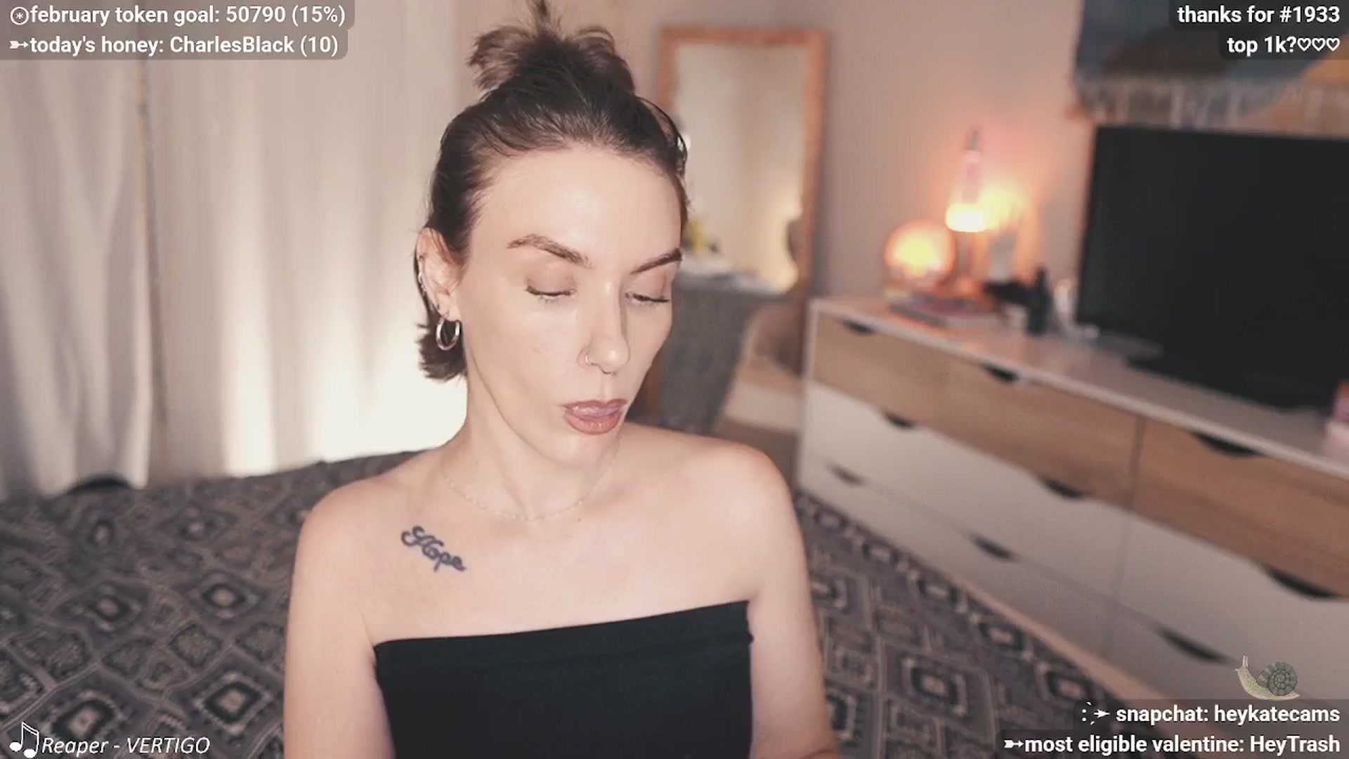 Gallery image thumbnail from HeyKate's myfreecams stream on, 02/13/2026, 02:18 image 9 of 20