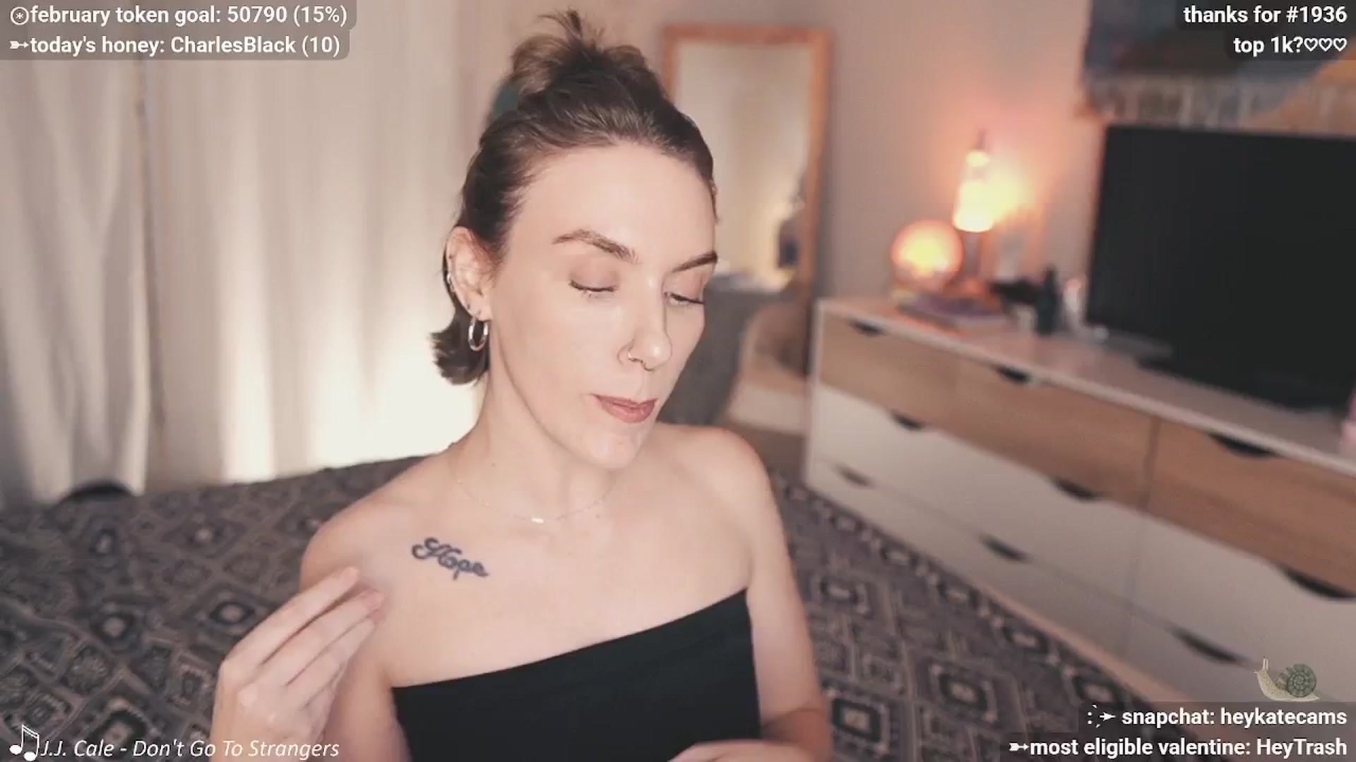 Gallery image thumbnail from HeyKate's myfreecams stream on, 02/13/2026, 03:17 image 9 of 20