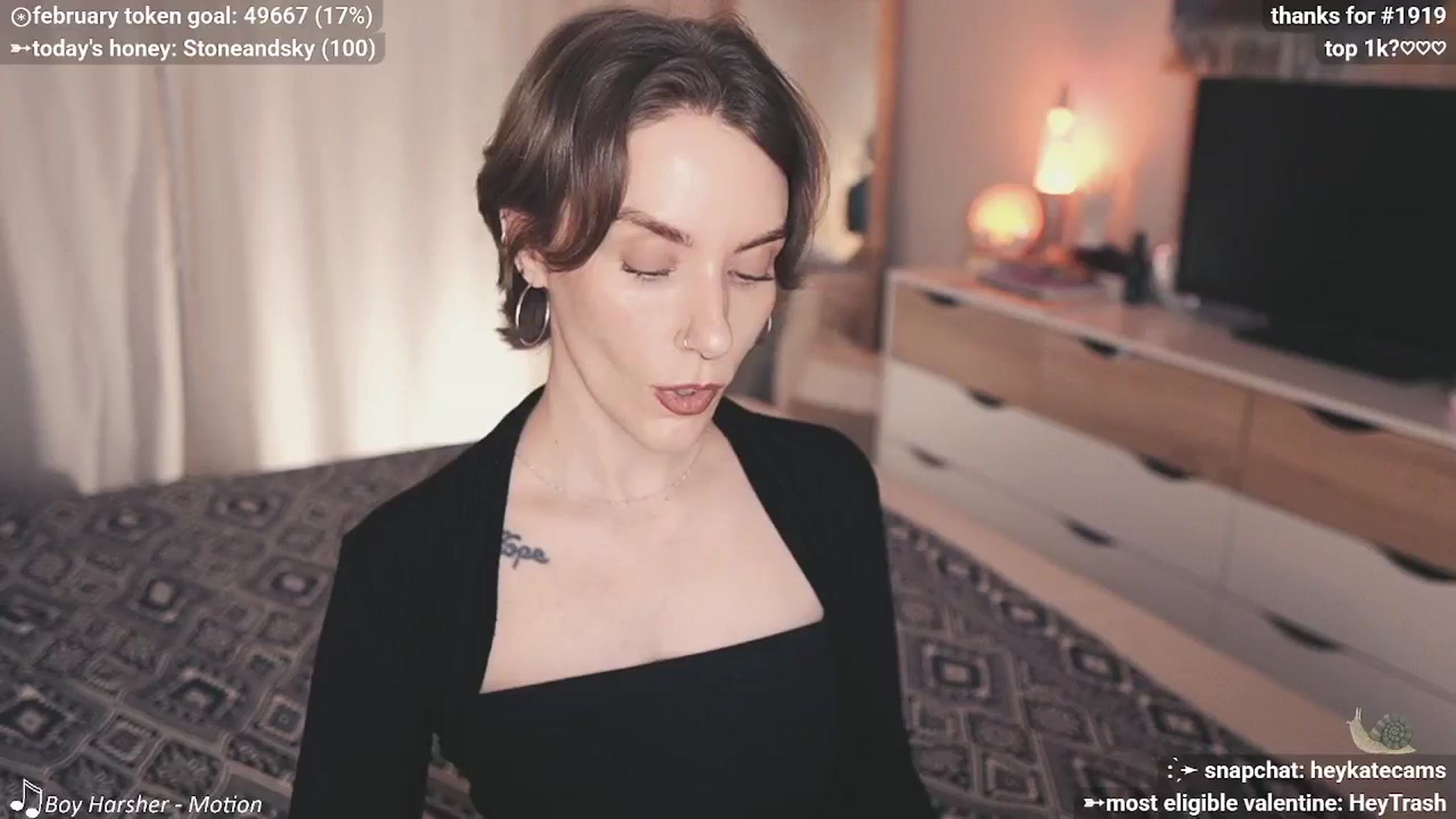 Gallery image thumbnail from HeyKate's myfreecams stream on, 02/14/2026, 05:26 image 5 of 20