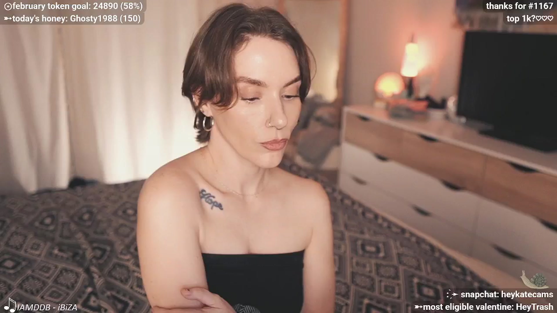 Gallery image thumbnail from HeyKate's myfreecams stream on, 02/26/2026, 03:50 image 12 of 20