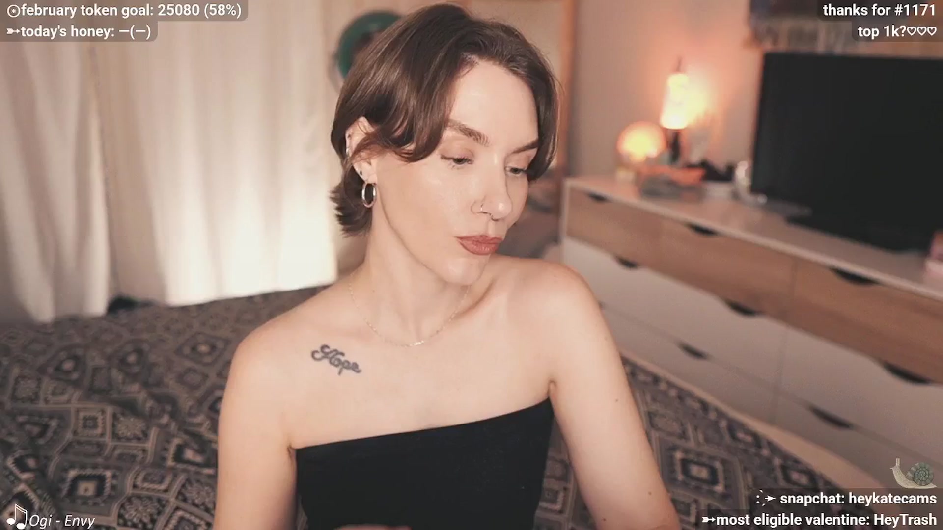 Gallery image thumbnail from HeyKate's myfreecams stream on, 02/26/2026, 03:50 image 6 of 20