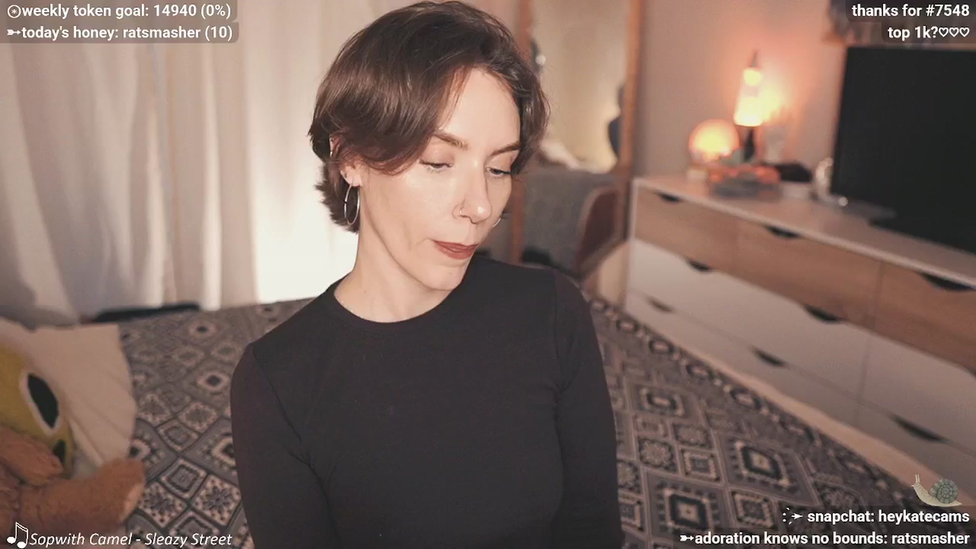 Gallery image thumbnail from HeyKate's myfreecams stream on, 03/05/2026, 03:26 image 2 of 20