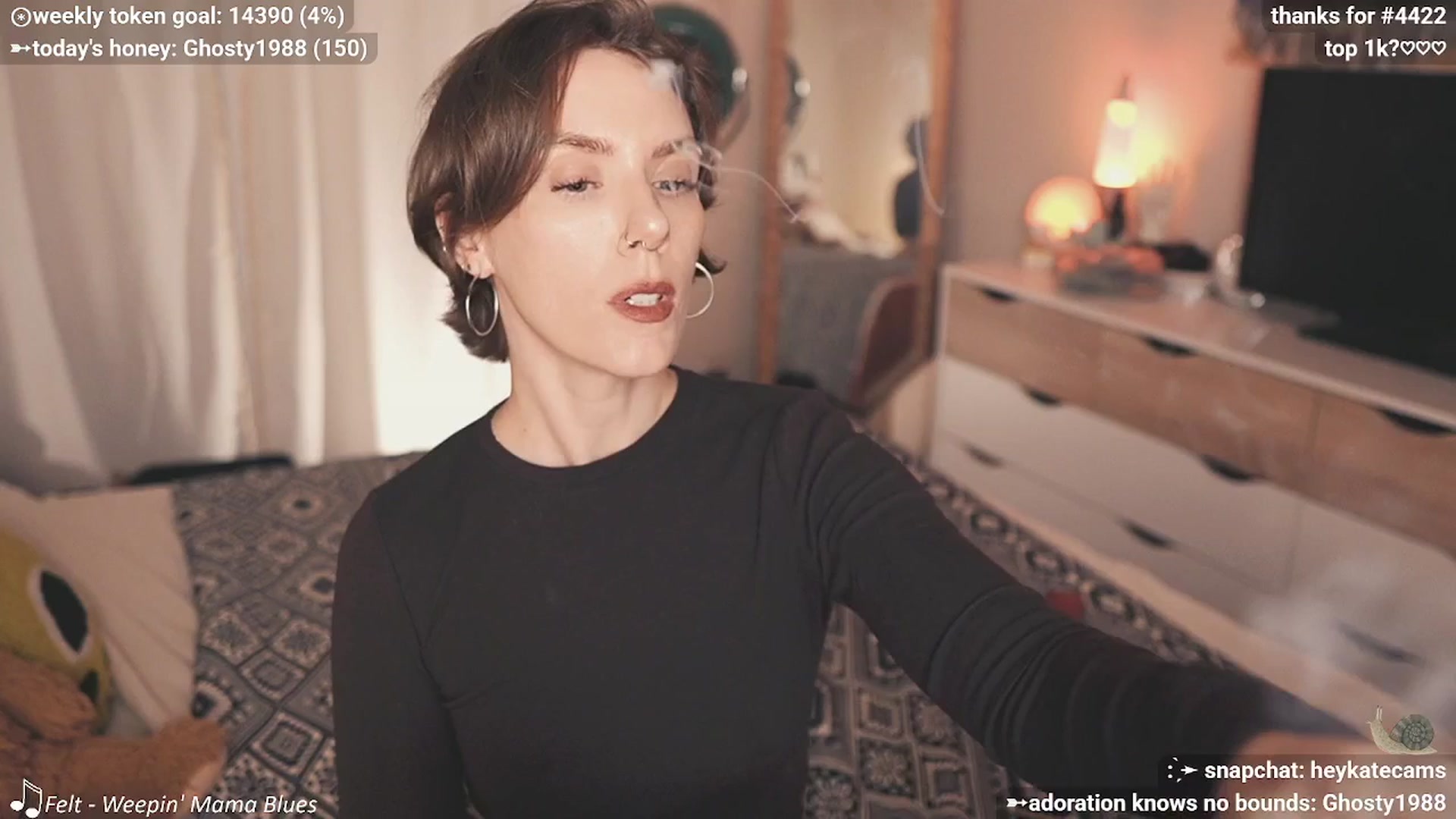 Gallery image thumbnail from HeyKate's myfreecams stream on, 03/05/2026, 03:26 image 15 of 20
