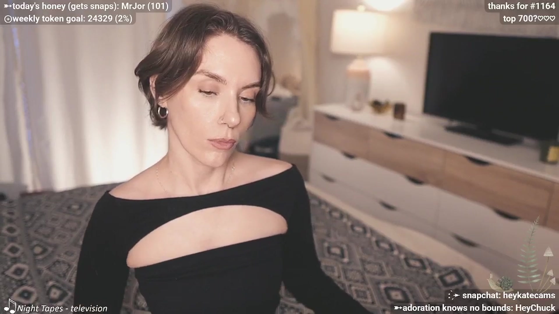 Gallery image thumbnail from HeyKate's myfreecams stream on, 04/15/2026, 02:38 image 12 of 20