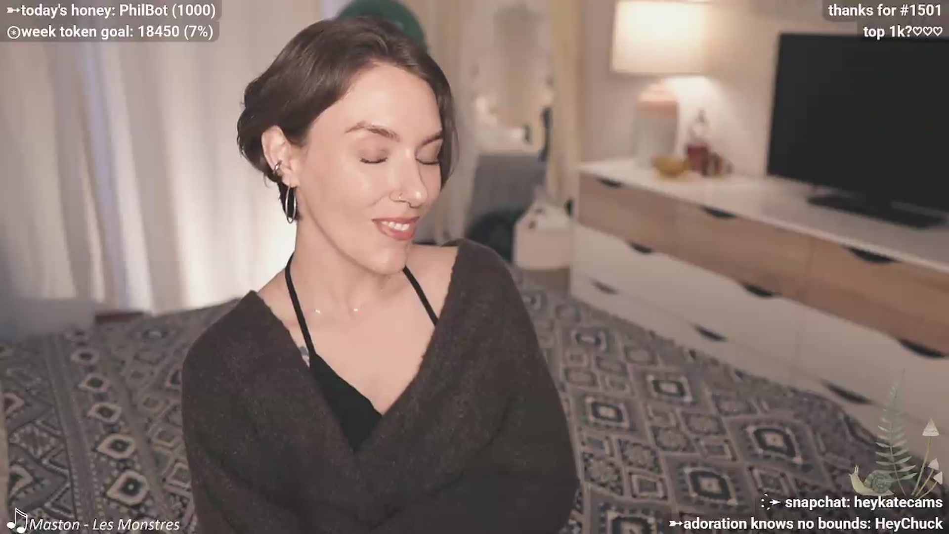 Gallery image thumbnail from HeyKate's myfreecams stream on, 04/25/2026, 03:43 image 7 of 20