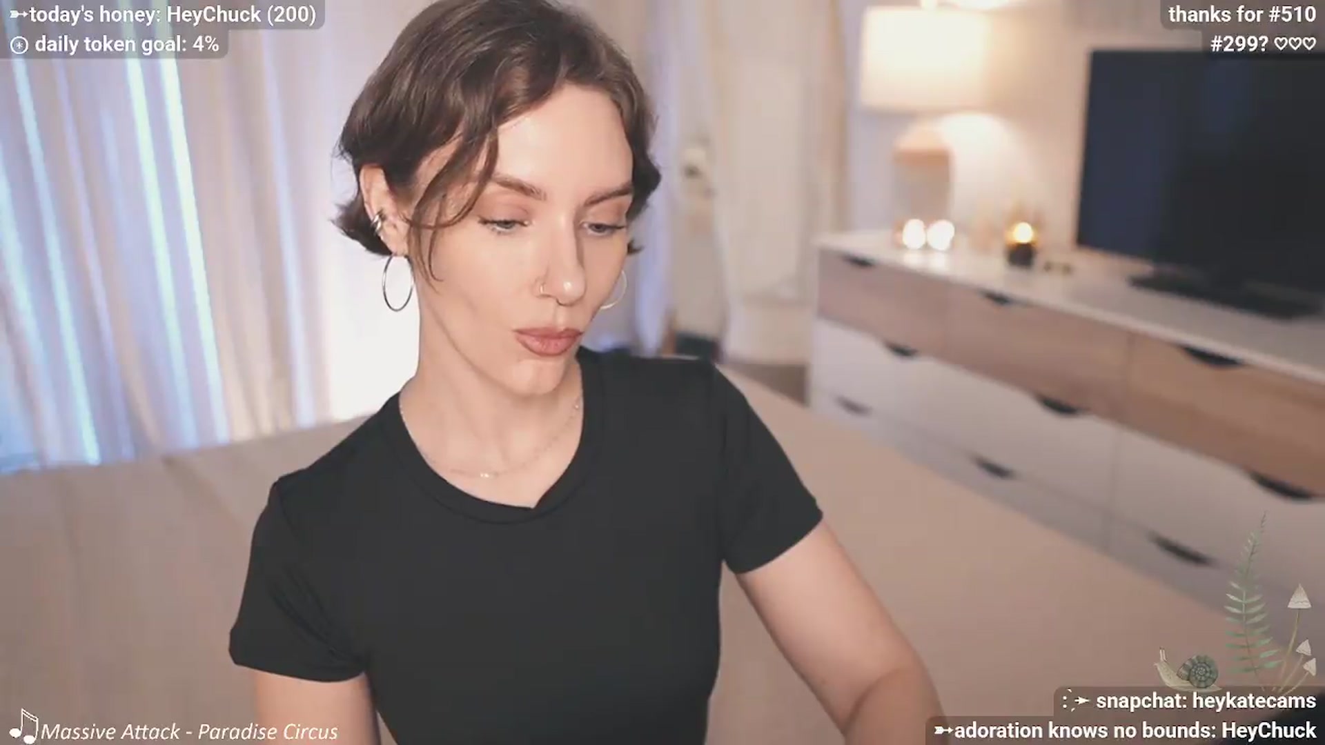 Gallery image thumbnail from HeyKate's myfreecams stream on, 05/09/2026, 03:09 image 2 of 20