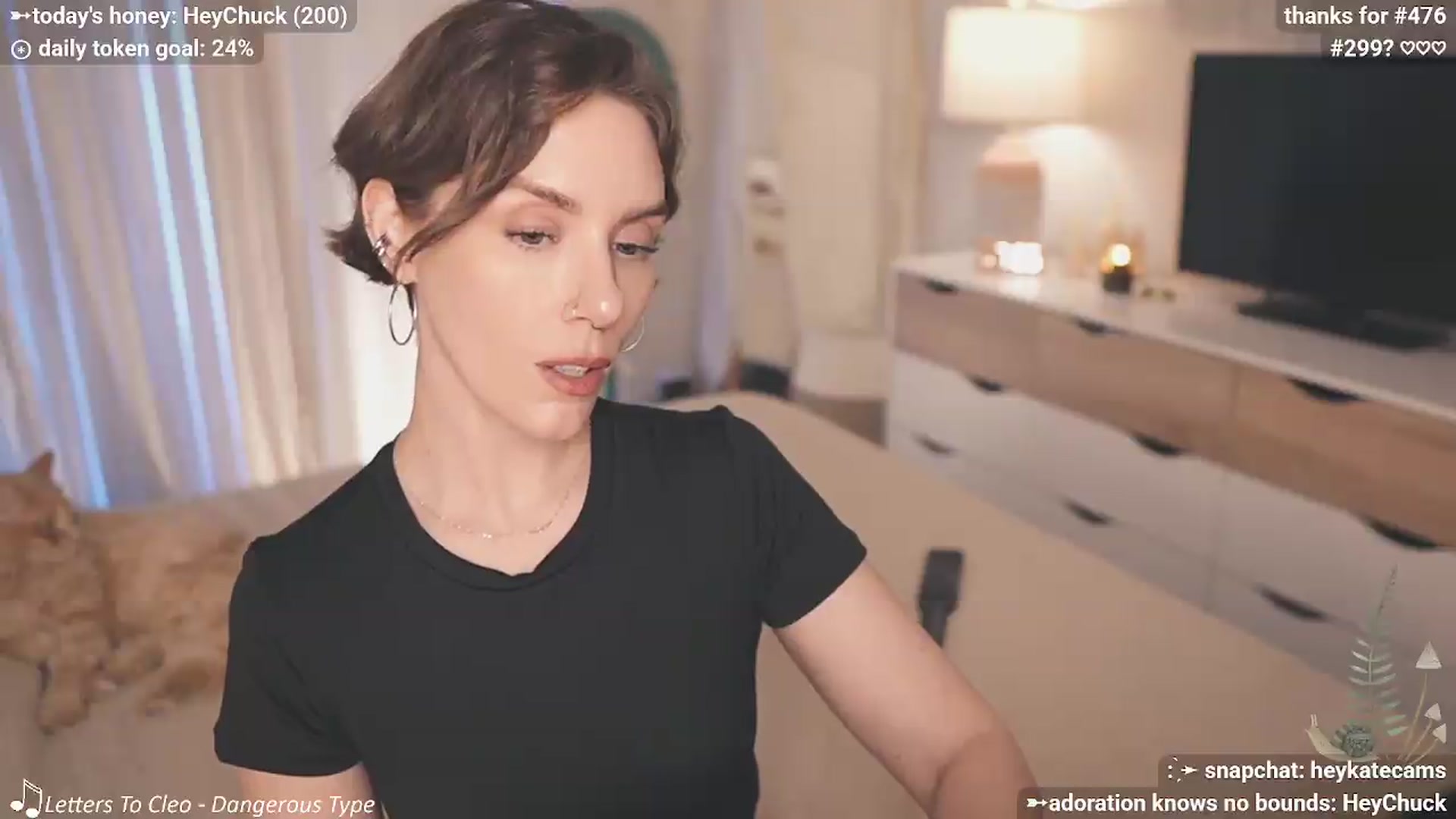 Gallery image thumbnail from HeyKate's myfreecams stream on, 05/09/2026, 03:09 image 11 of 20