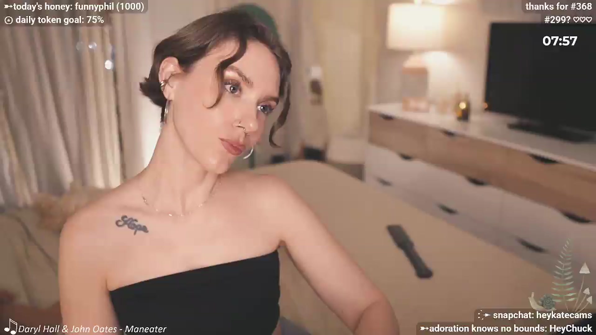 Gallery image thumbnail from HeyKate's myfreecams stream on, 05/10/2026, 05:03 image 20 of 20