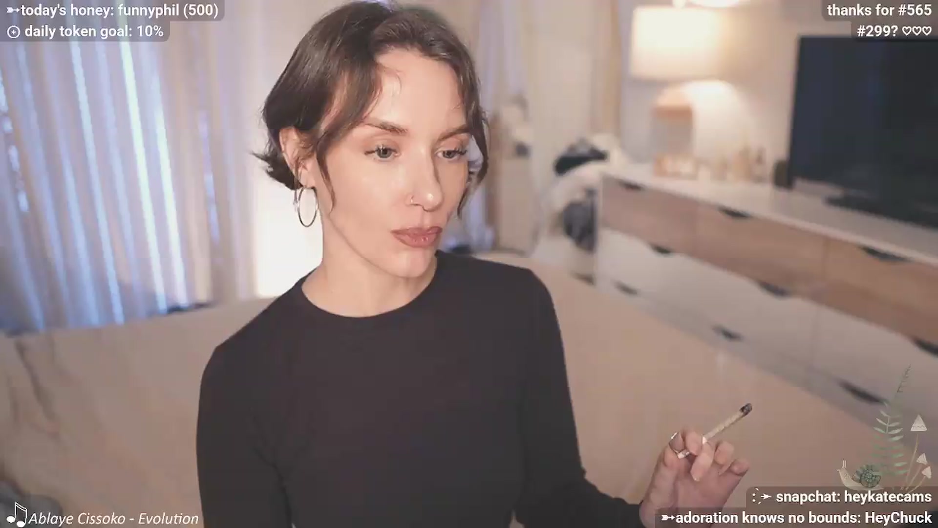 Gallery image thumbnail from HeyKate's myfreecams stream on, 05/15/2026, 01:29 image 10 of 20