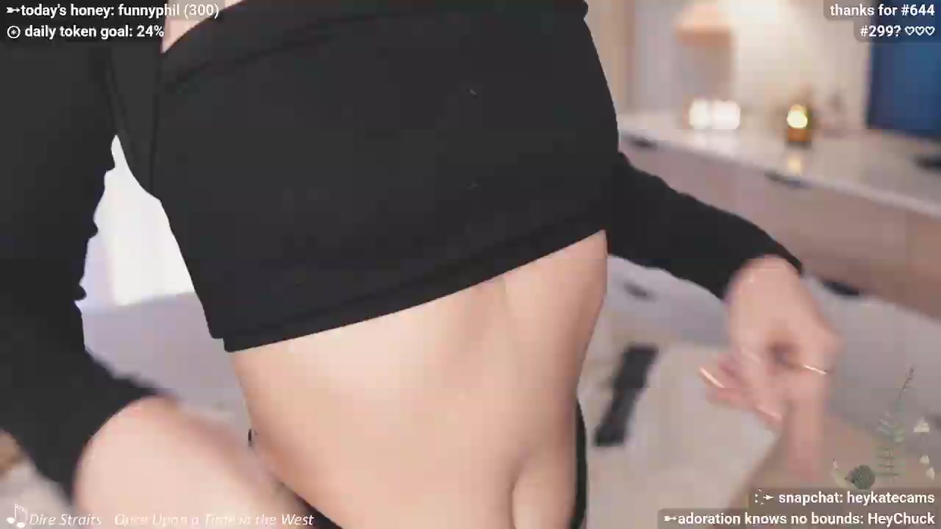Gallery image thumbnail from HeyKate's myfreecams stream on, 05/17/2026, 02:08 image 15 of 20