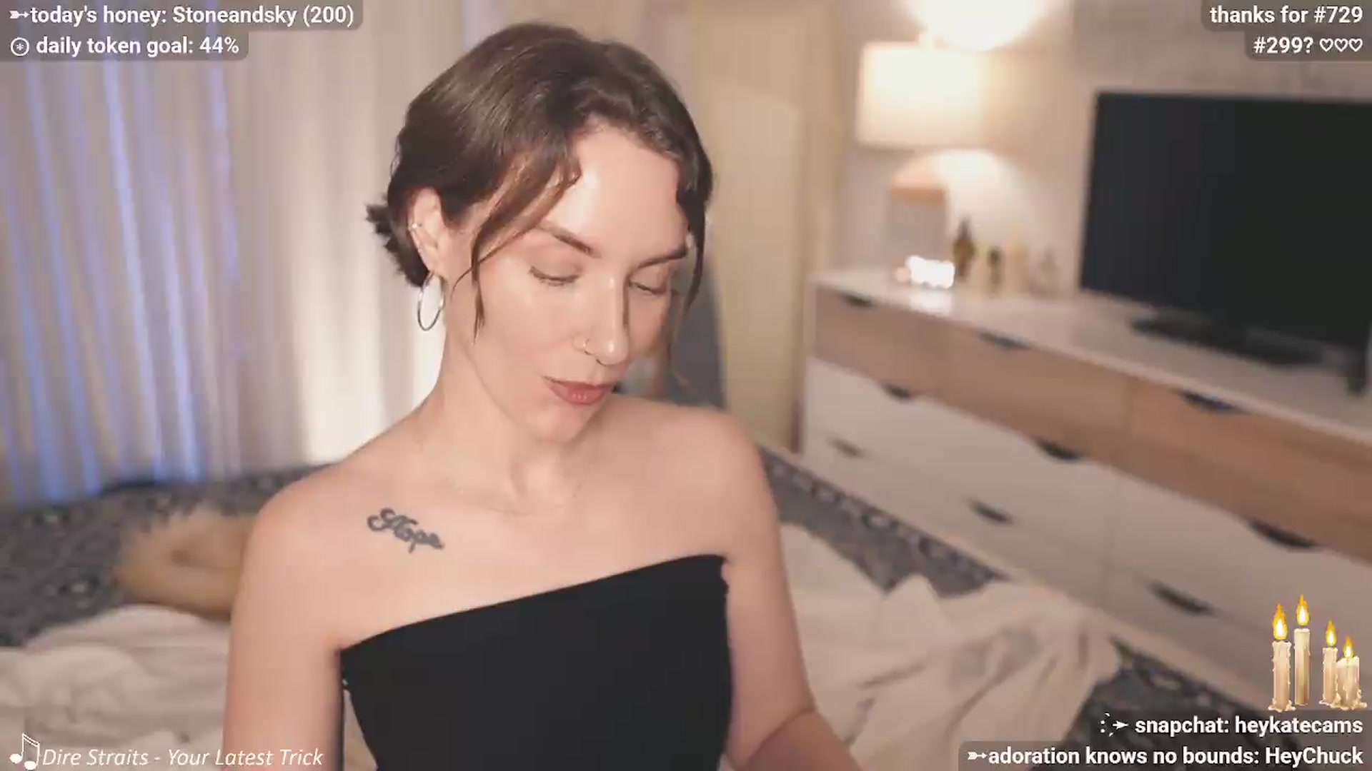 Gallery image thumbnail from HeyKate's myfreecams stream on, 05/20/2026, 02:59 image 18 of 20