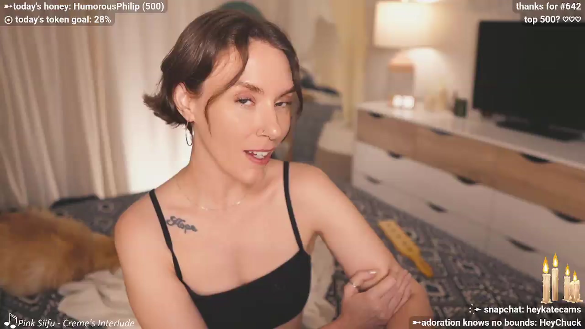 Gallery image thumbnail from HeyKate's myfreecams stream on, 06/10/2026, 03:46 image 17 of 20
