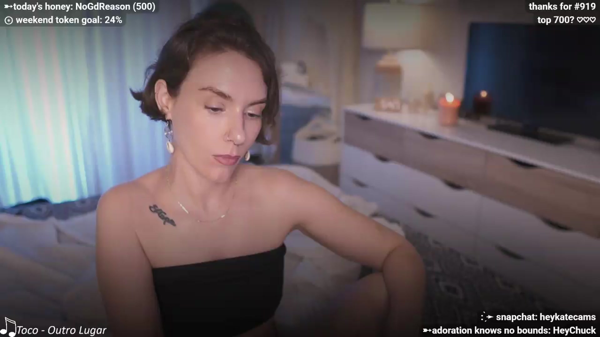 Gallery image thumbnail from HeyKate's myfreecams stream on, 06/15/2026, 02:29 image 5 of 20