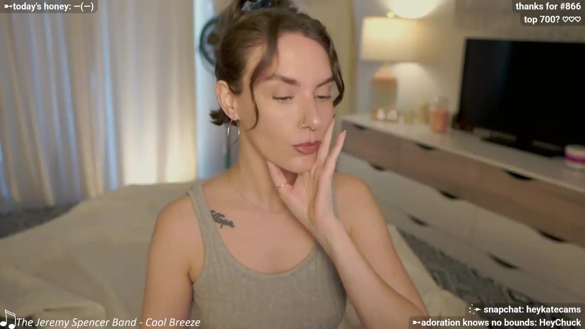 Gallery image thumbnail from HeyKate's myfreecams stream on, 06/22/2026, 02:58 image 2 of 20