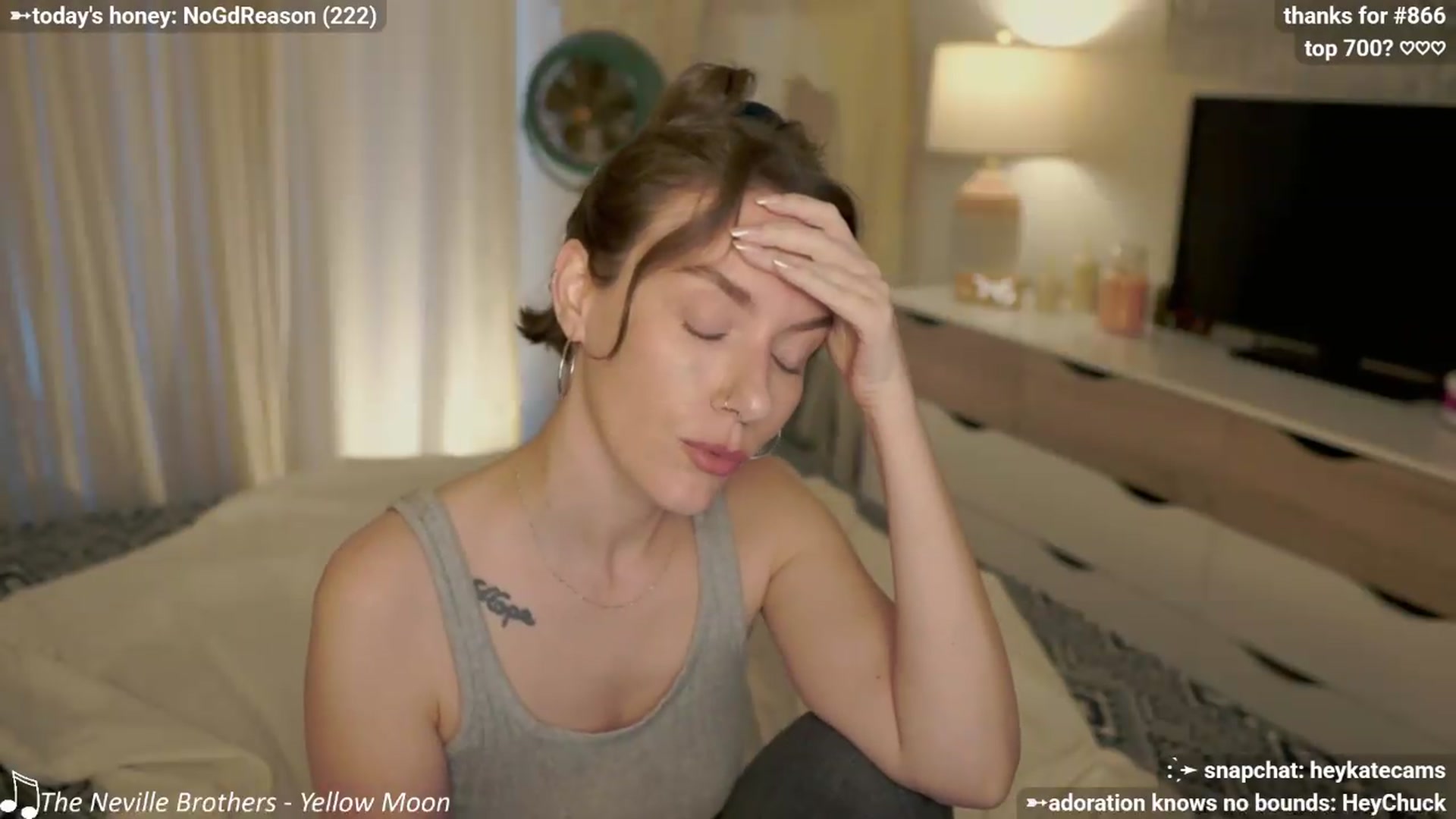 Gallery image thumbnail from HeyKate's myfreecams stream on, 06/22/2026, 02:58 image 19 of 20