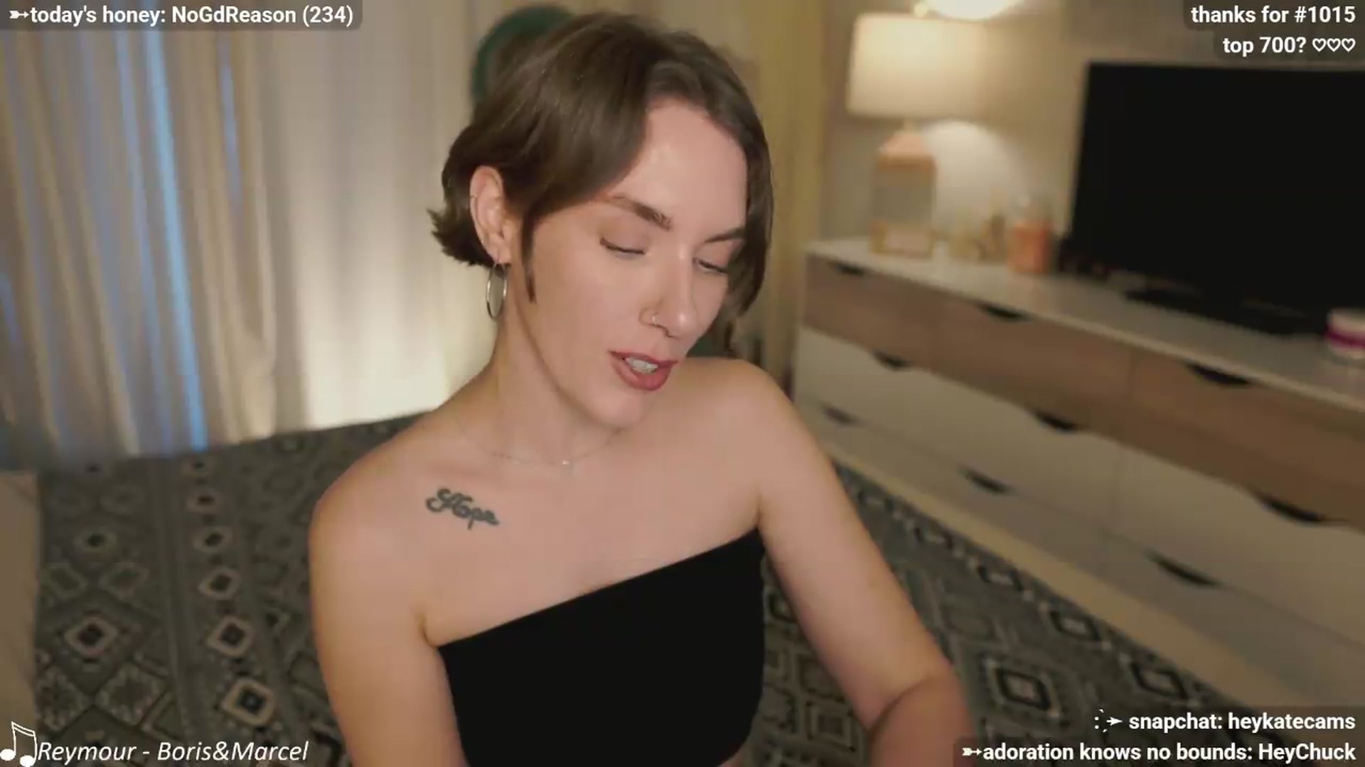 Gallery image thumbnail from HeyKate's myfreecams stream on, 06/26/2026, 03:16 image 18 of 20