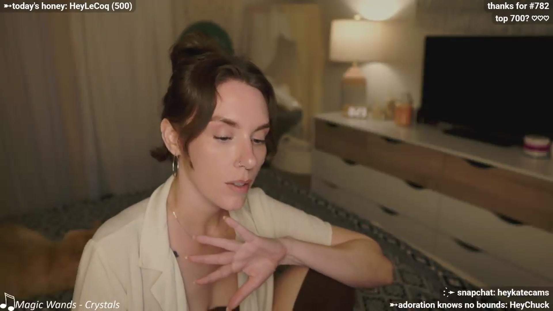 Gallery image thumbnail from HeyKate's myfreecams stream on, 06/29/2026, 03:49 image 18 of 20