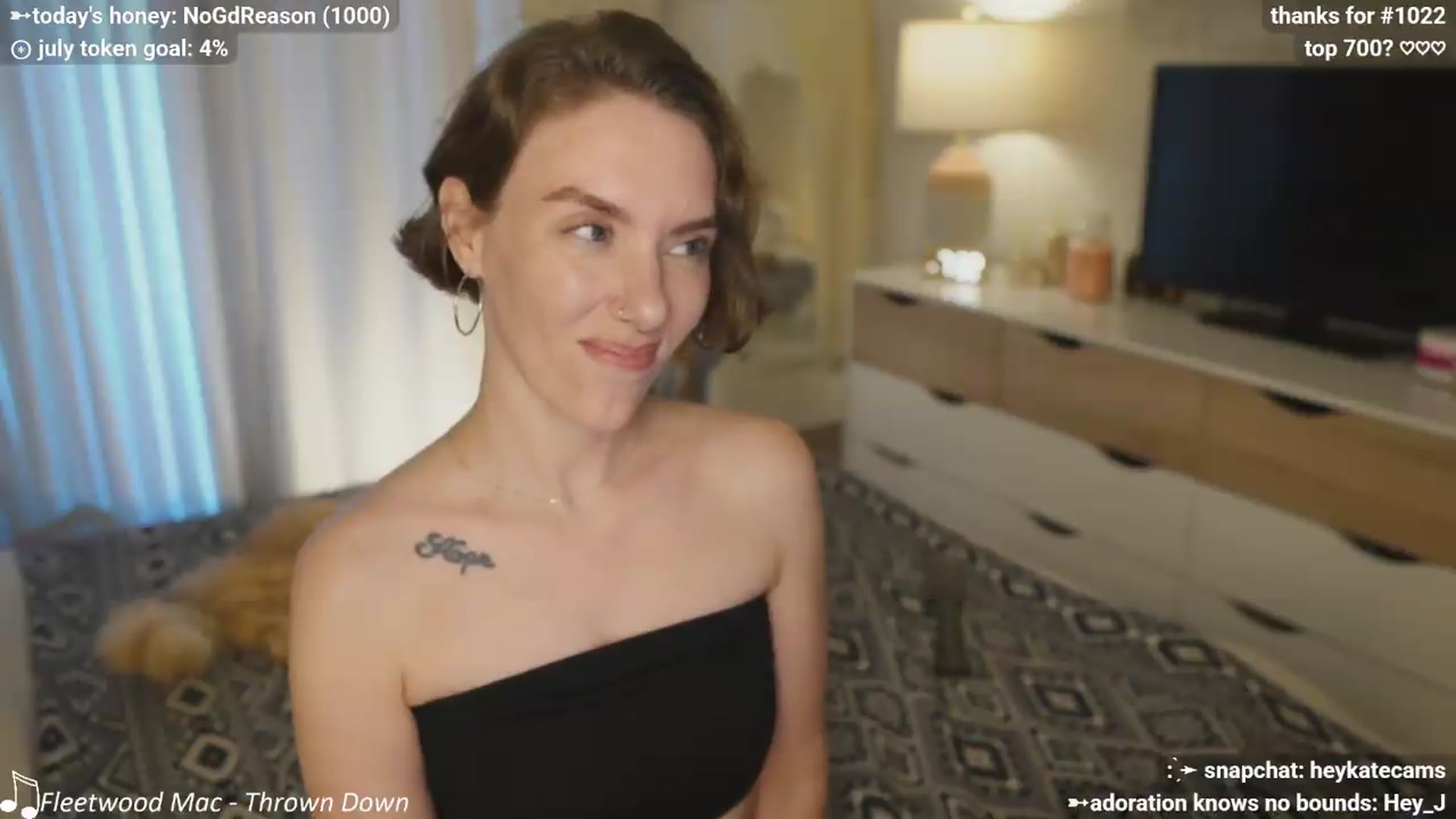 Gallery image thumbnail from HeyKate's myfreecams stream on, 07/03/2026, 02:53 image 16 of 20