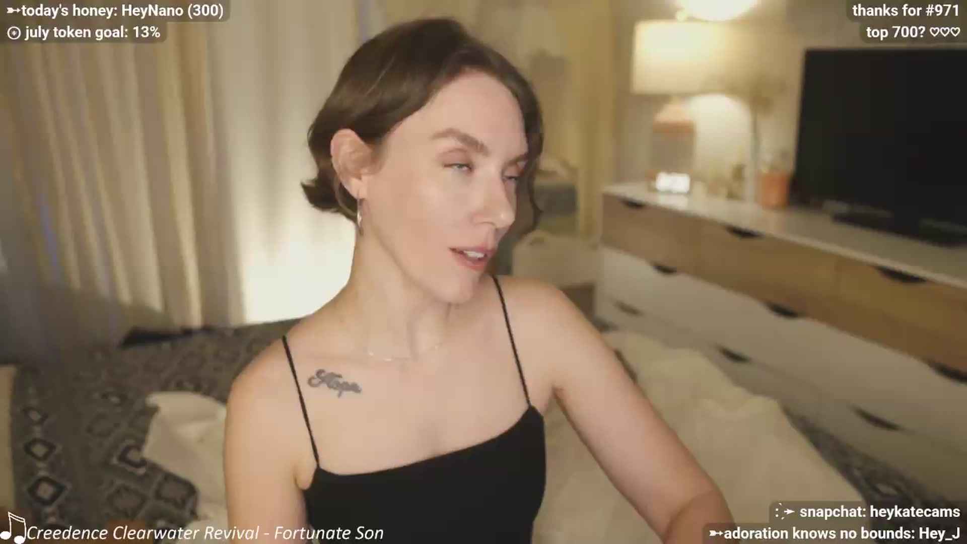 Gallery image thumbnail from HeyKate's myfreecams stream on, 07/05/2026, 03:29 image 18 of 20