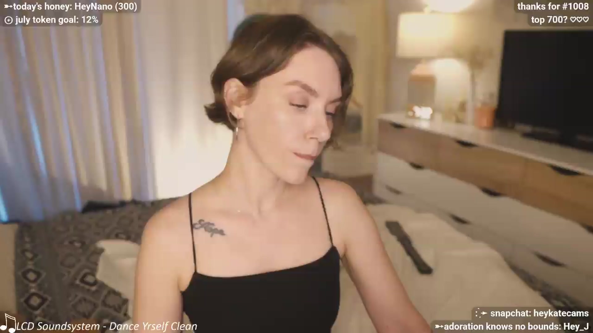 Gallery image thumbnail from HeyKate's myfreecams stream on, 07/05/2026, 03:29 image 12 of 20