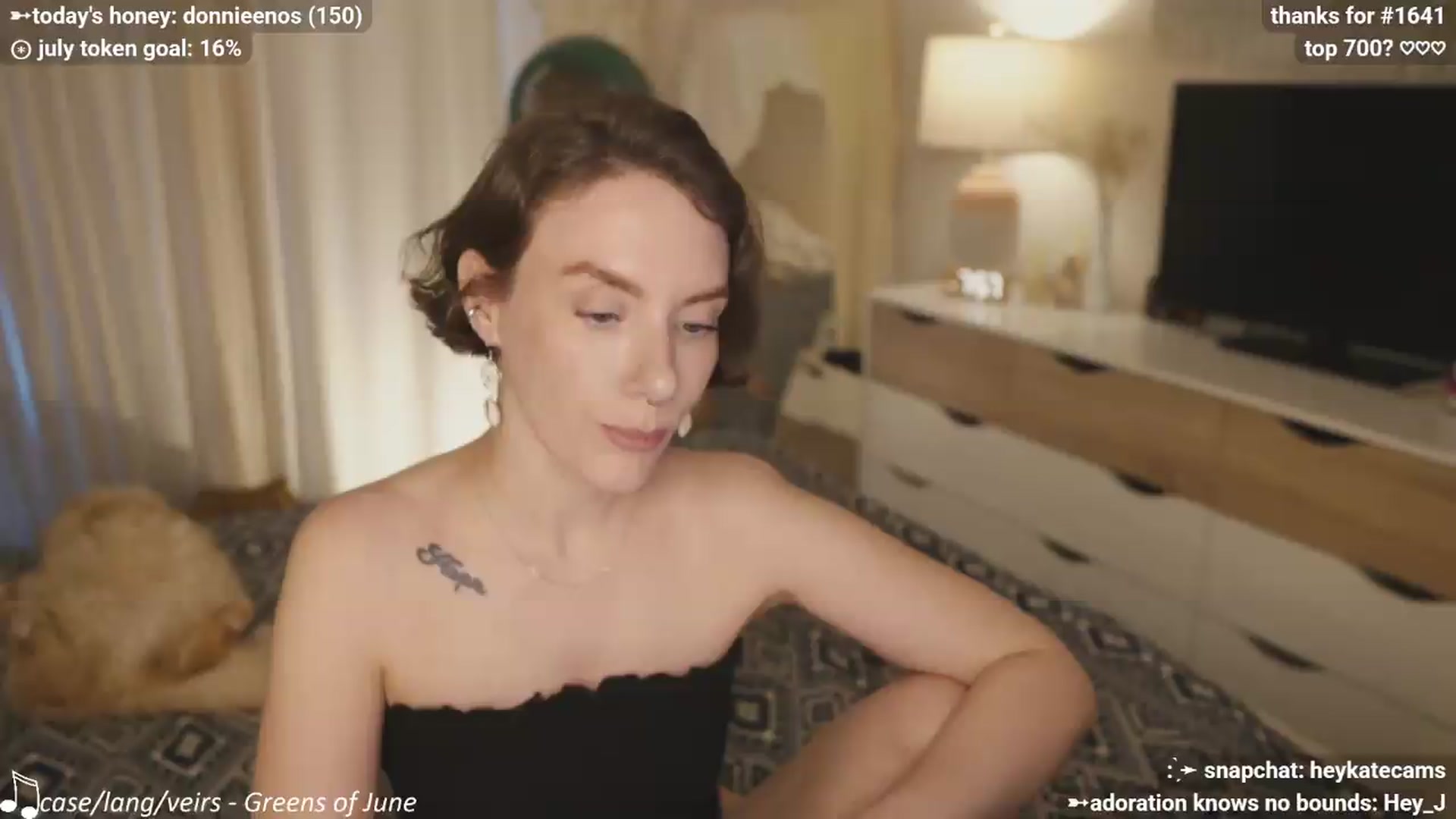Gallery image thumbnail from HeyKate's myfreecams stream on, 07/10/2026, 03:01 image 17 of 20
