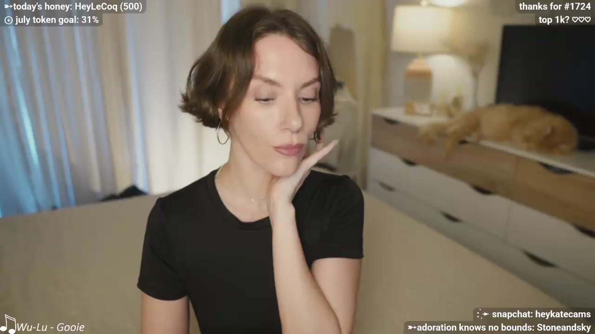 Gallery image thumbnail from HeyKate's myfreecams stream on, 07/18/2026, 02:12 image 18 of 20
