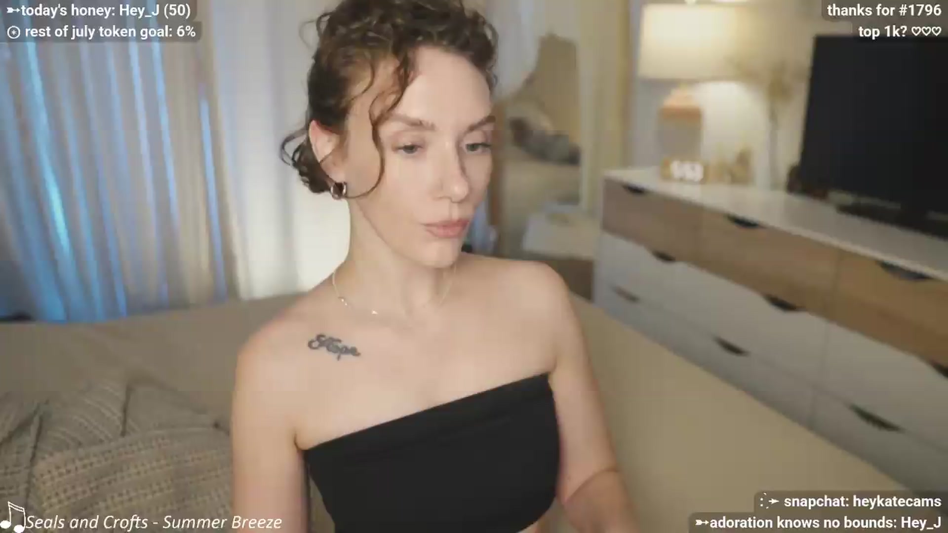 Gallery image thumbnail from HeyKate's myfreecams stream on, 07/24/2026, 03:04 image 5 of 20