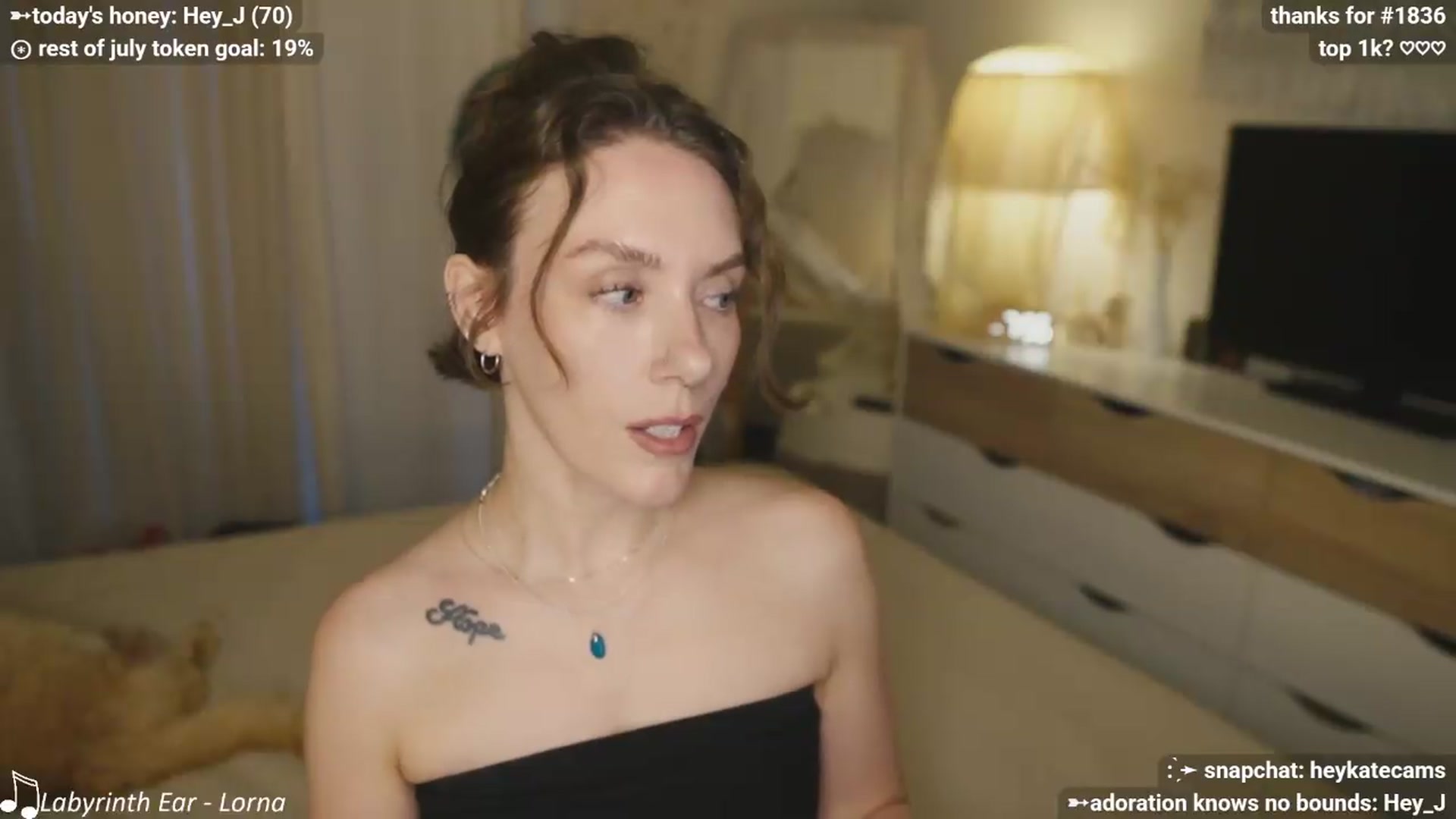Gallery image thumbnail from HeyKate's myfreecams stream on, 07/28/2026, 03:04 image 20 of 20