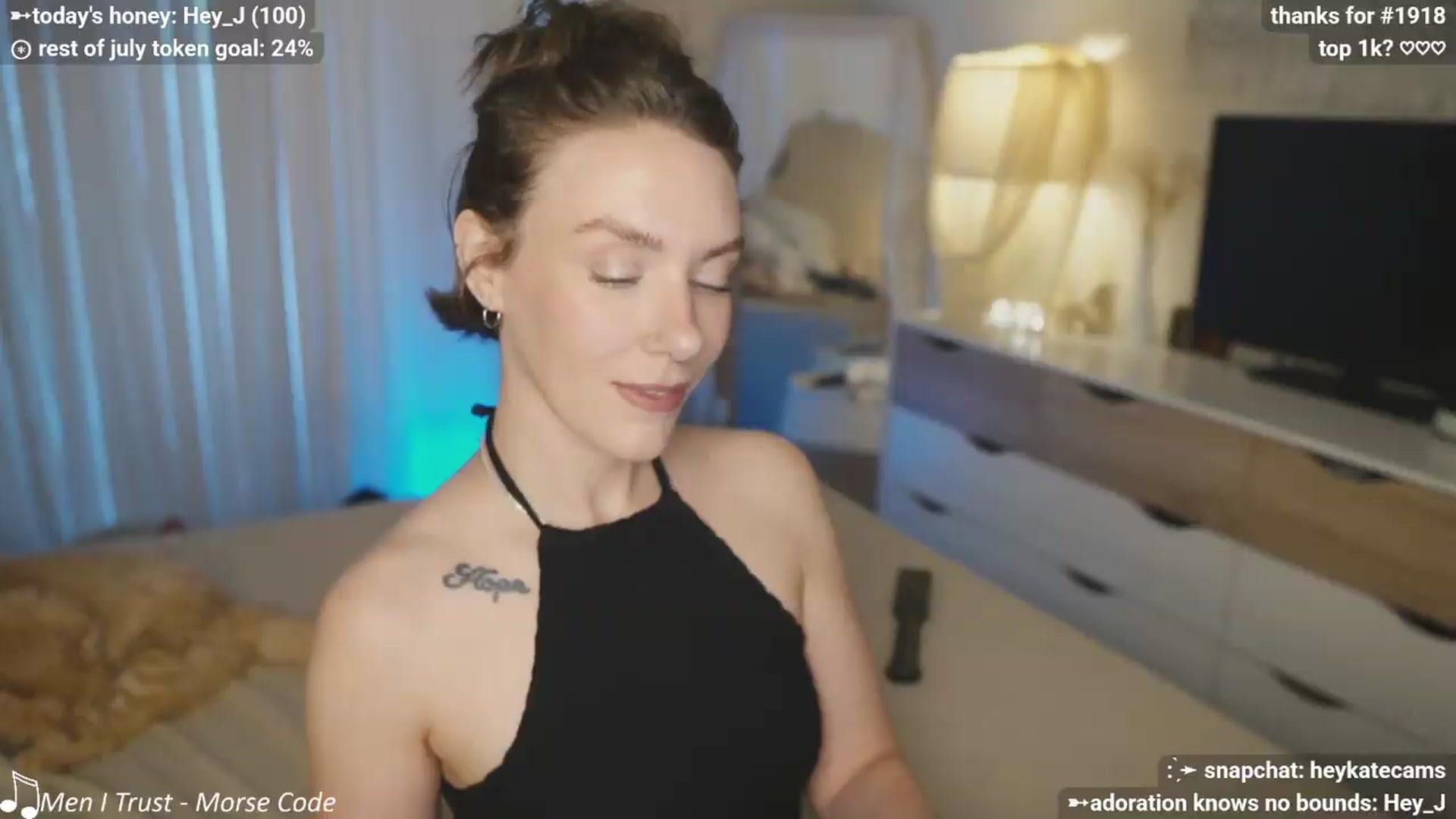 Gallery image thumbnail from HeyKate's myfreecams stream on, 07/31/2026, 03:02 image 2 of 20