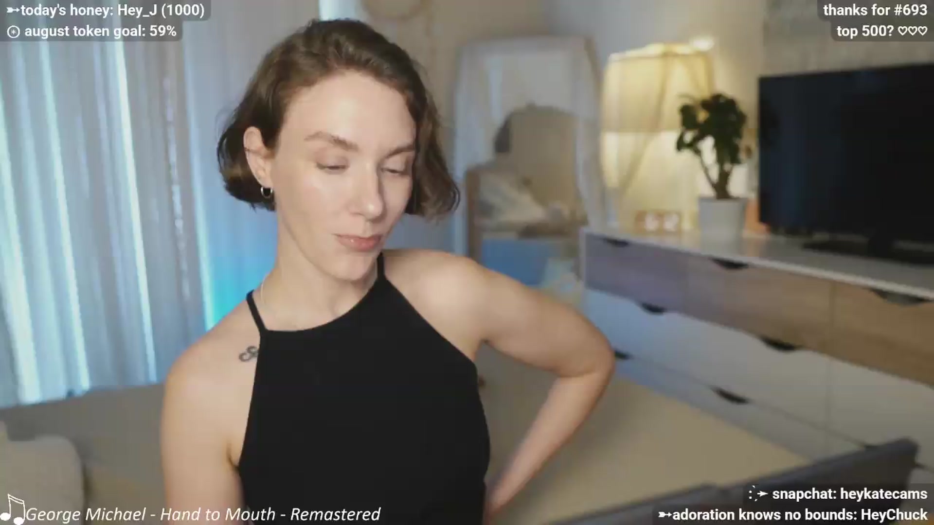 Gallery image thumbnail from HeyKate's myfreecams stream on, 08/14/2026, 03:16 image 2 of 20