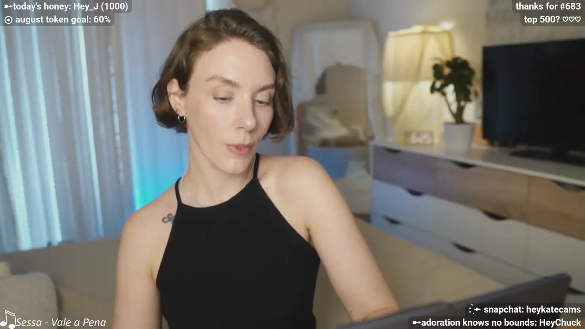 Gallery image thumbnail from HeyKate's myfreecams stream on, 08/14/2026, 03:16 image 4 of 20