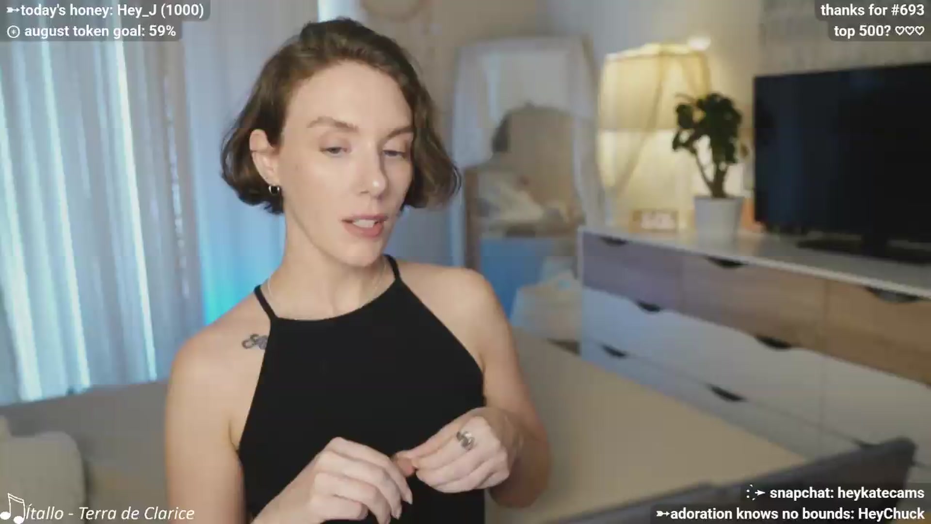 Gallery image thumbnail from HeyKate's myfreecams stream on, 08/14/2026, 03:16 image 1 of 20