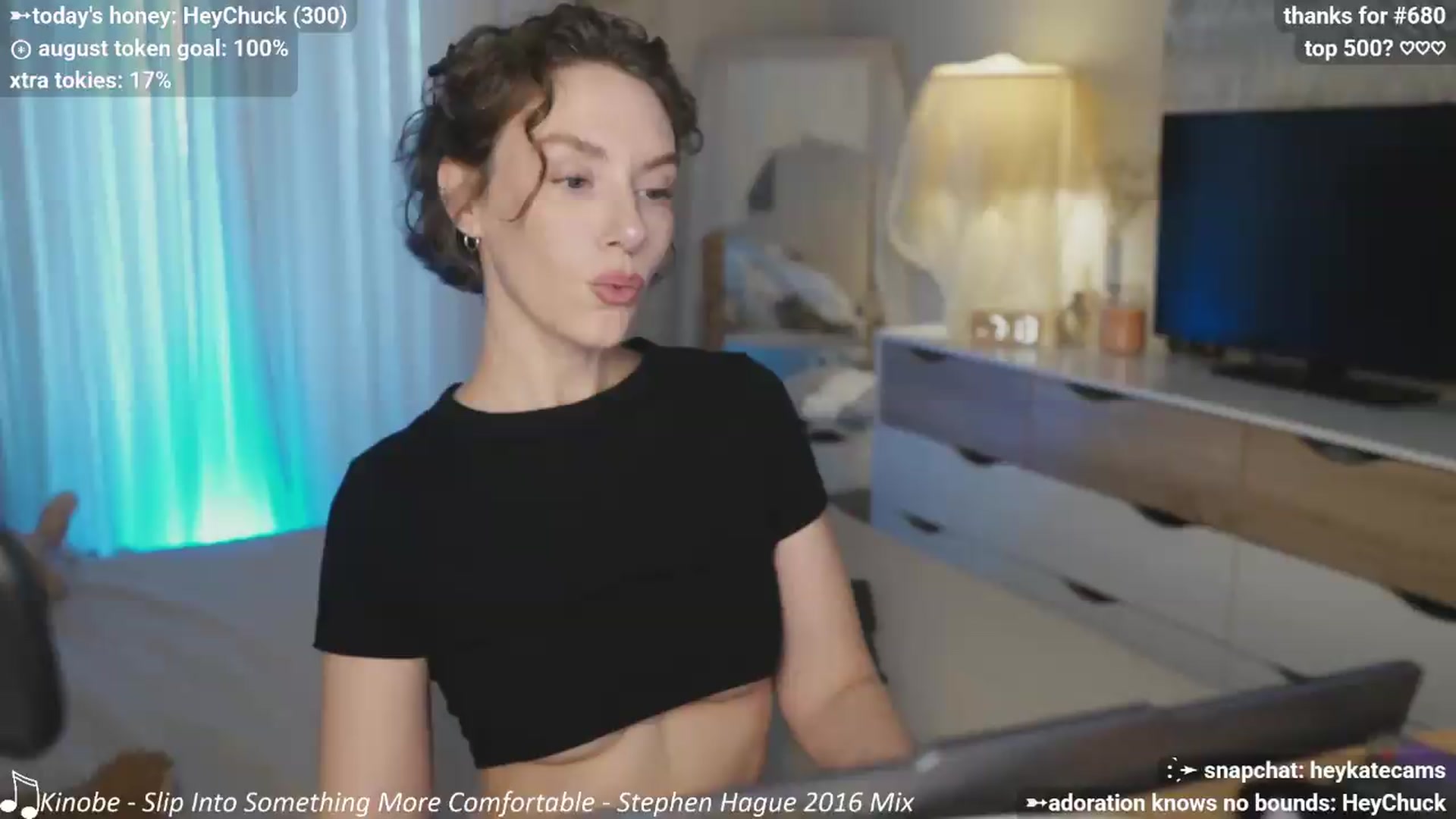 Gallery image thumbnail from HeyKate's myfreecams stream on, 08/24/2026, 02:38 image 17 of 20
