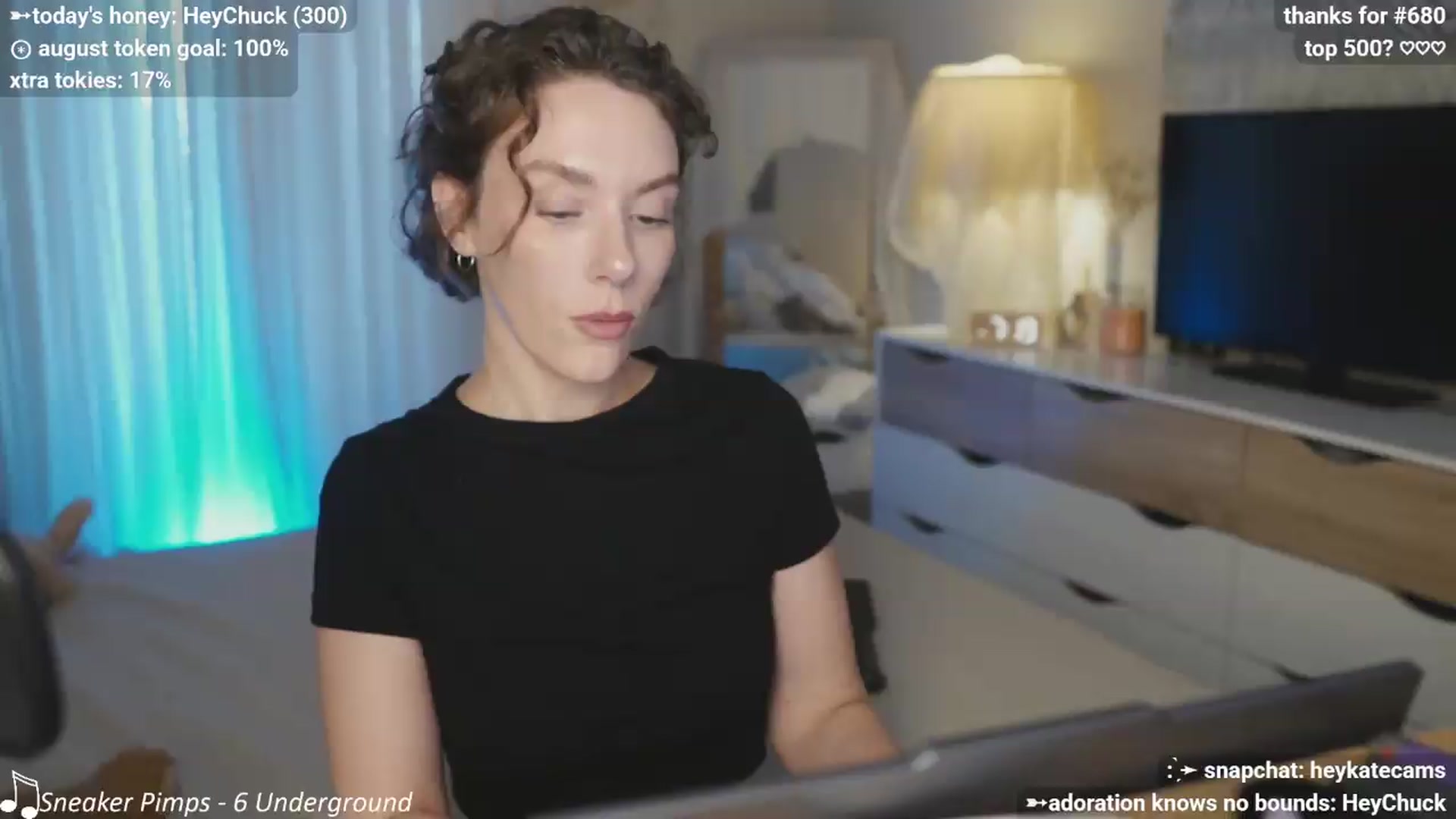 Gallery image thumbnail from HeyKate's myfreecams stream on, 08/24/2026, 02:38 image 18 of 20