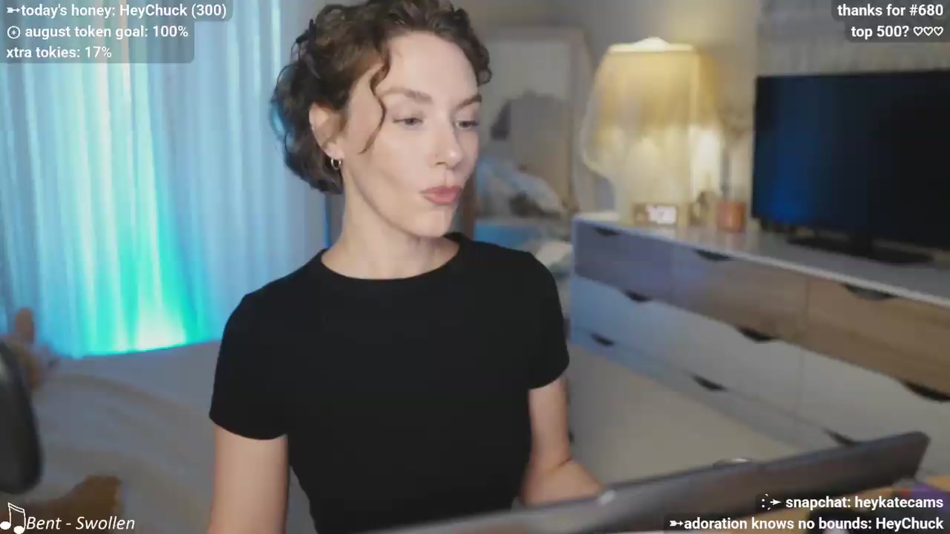 Gallery image thumbnail from HeyKate's myfreecams stream on, 08/24/2026, 02:38 image 16 of 20