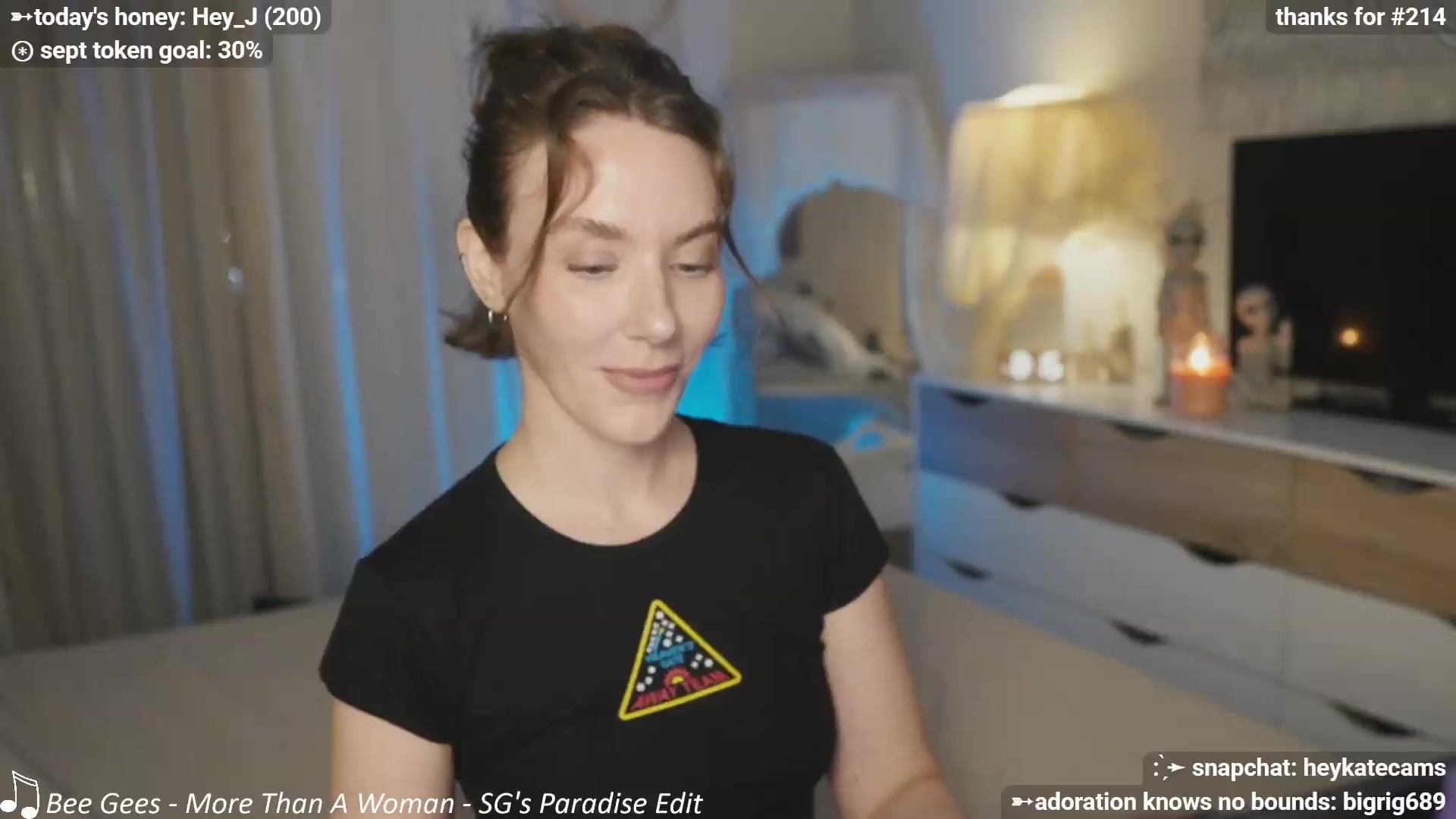 Gallery image thumbnail from HeyKate's myfreecams stream on, 09/06/2026, 05:30 image 11 of 20