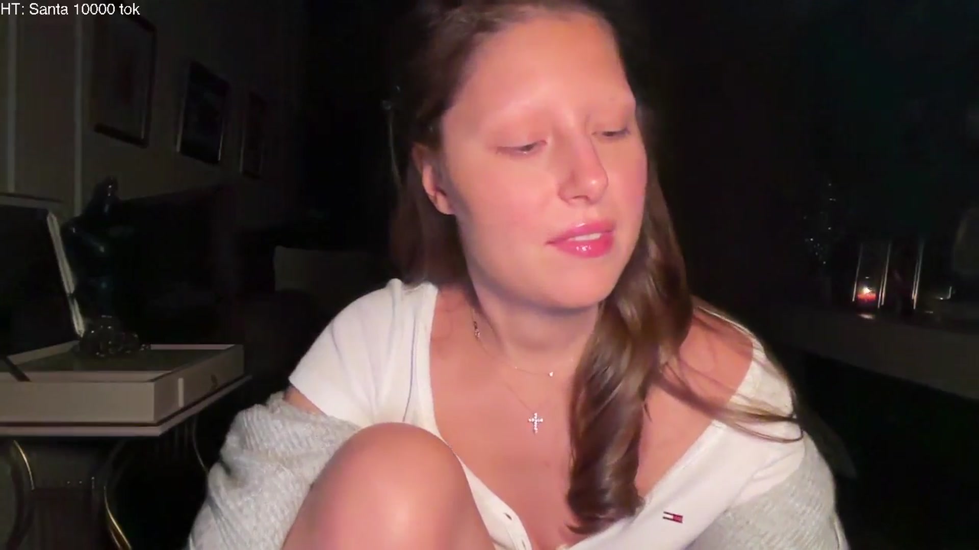 Gallery image thumbnail from HeyLea's myfreecams stream on, 12/15/2025, 19:50 image 9 of 20